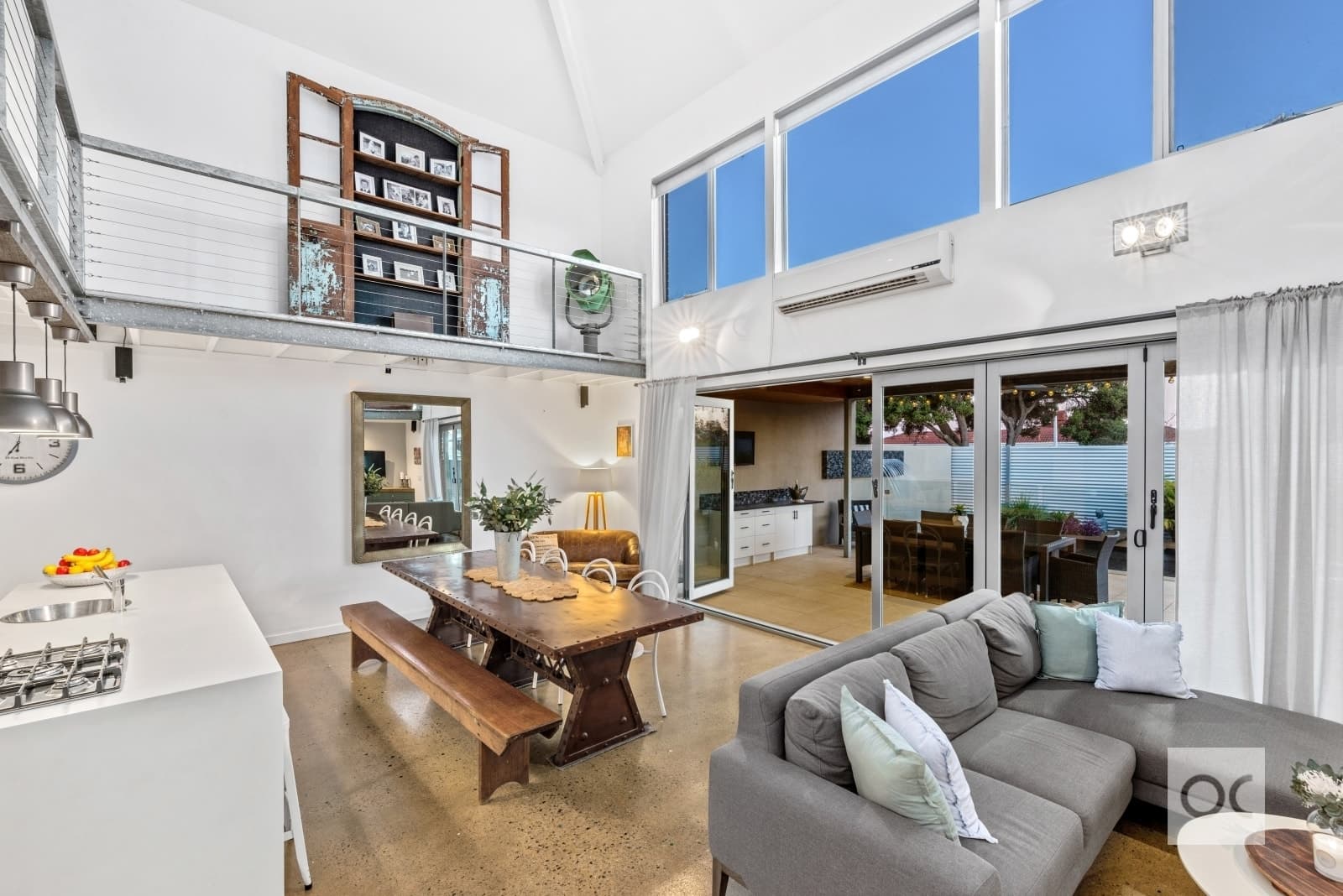 16 Greenfield Crescent, West Lakes Shore - Thumbnail 3