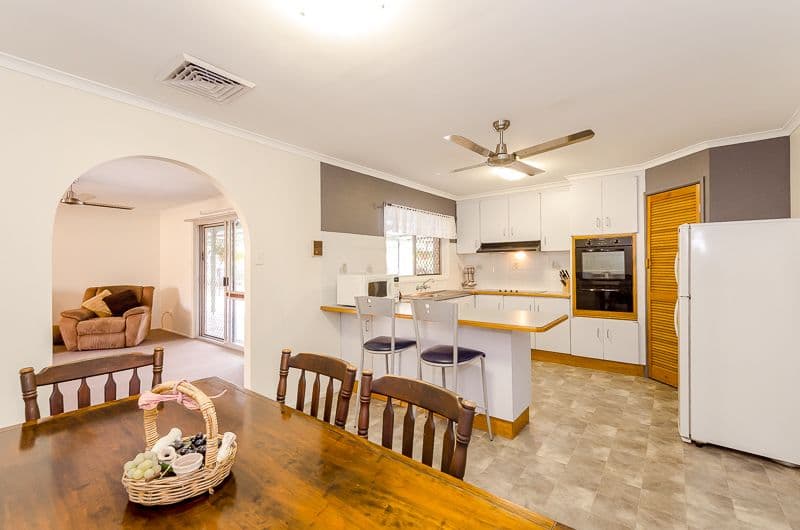 1 Illawong Court, Glen Eden QLD 4680, Glen Eden - Thumbnail 4