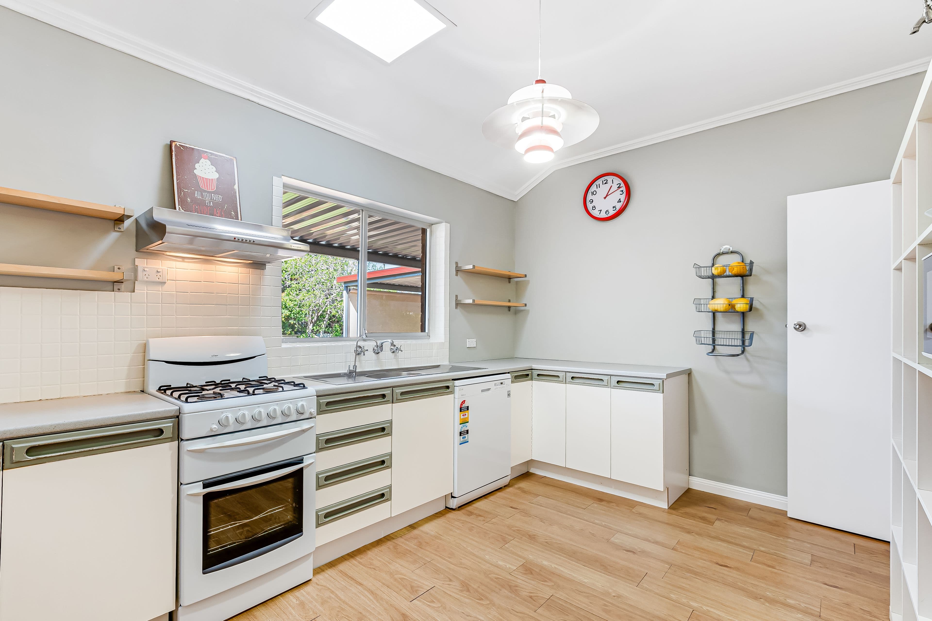 6 Tweed Avenue, Marion SA 5043, Marion - Thumbnail 4