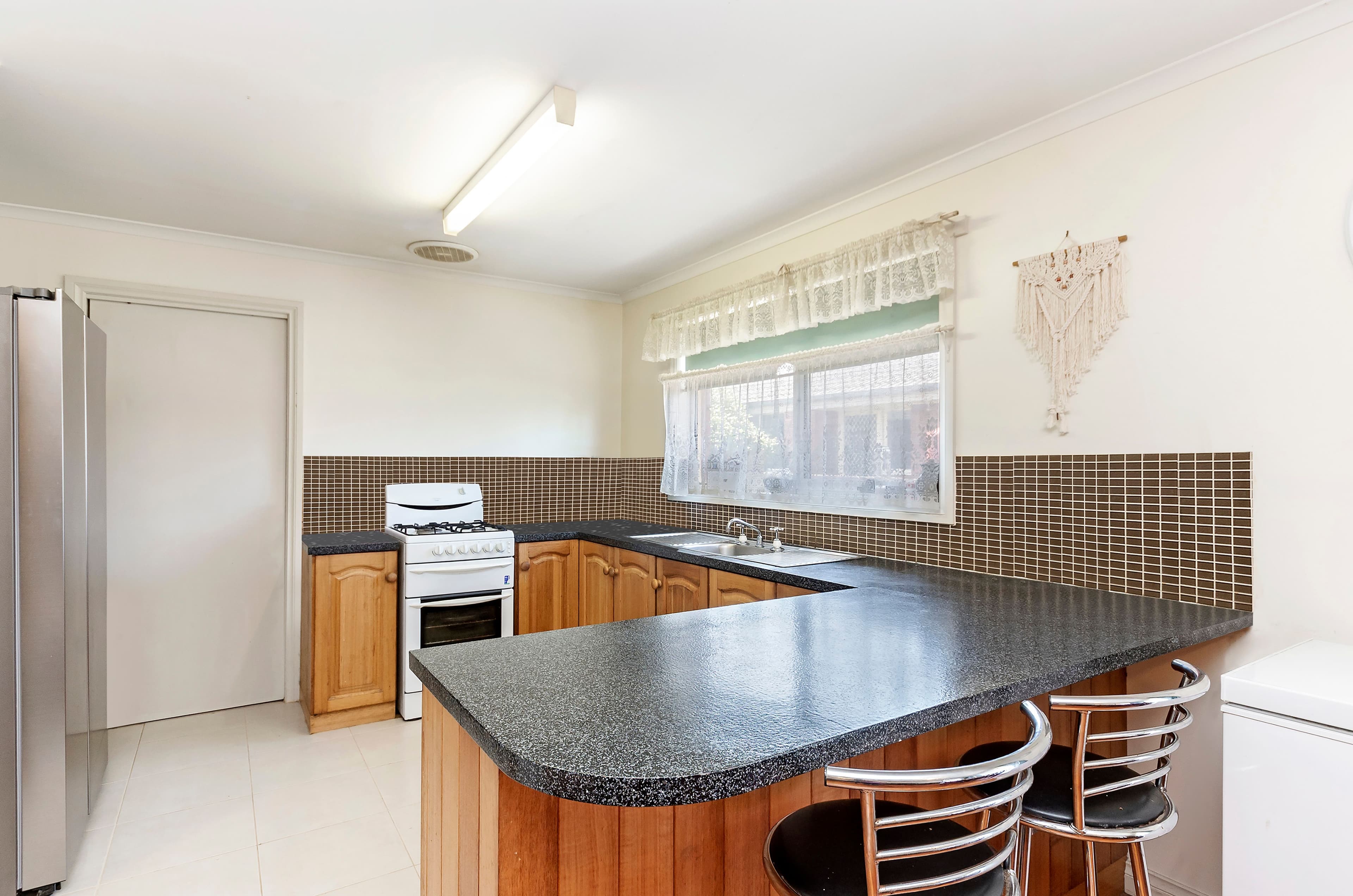 24 Baileyana Drive, Warrnambool VIC 3280, Warrnambool - Thumbnail 2