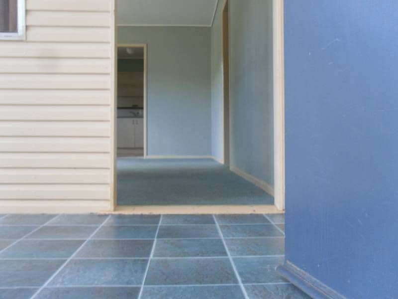 18 Windsor Place, DECEPTION BAY QLD 4508, Deception Bay - Thumbnail 2