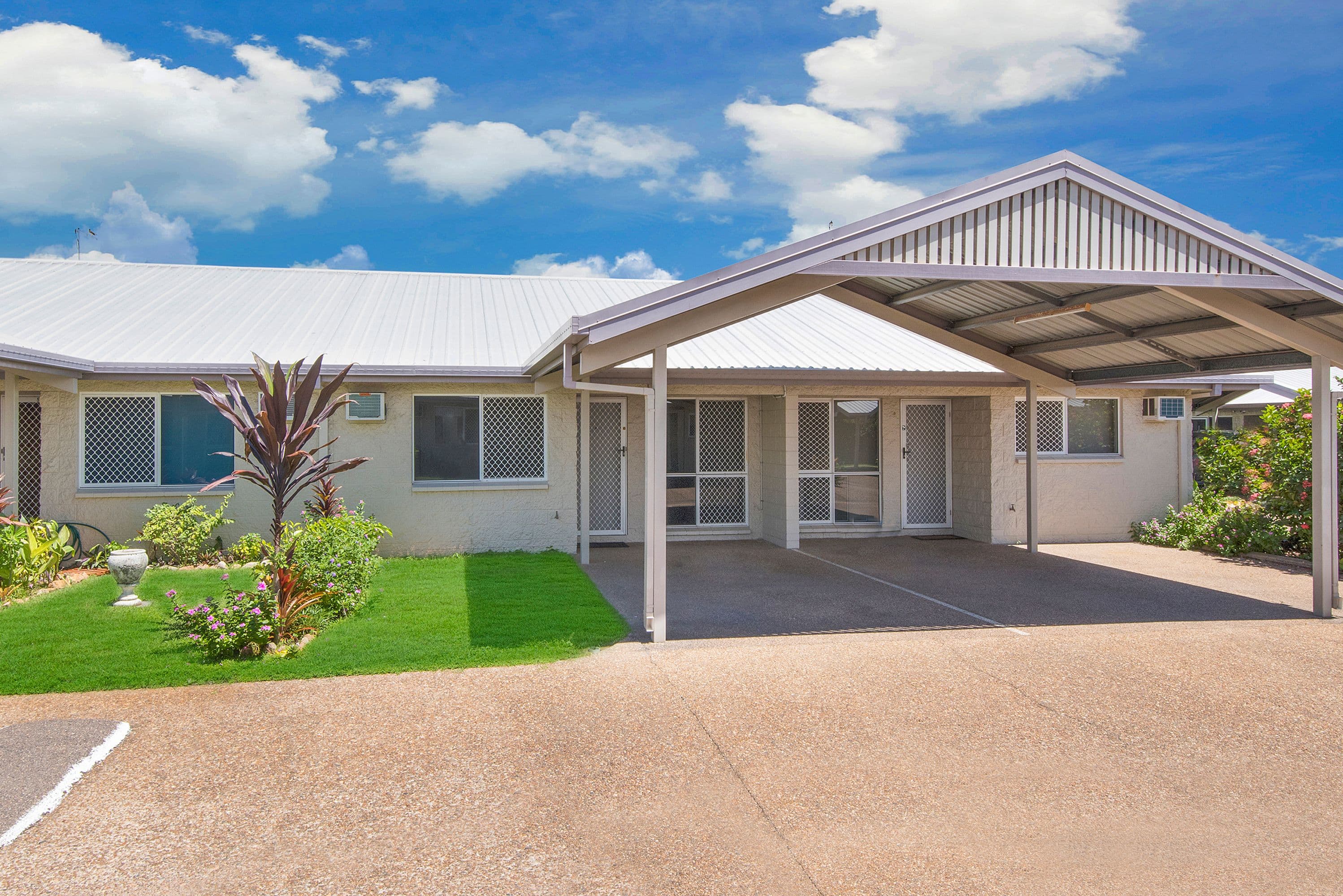 32 Henry Street, West End QLD 4810, West End - Thumbnail 2