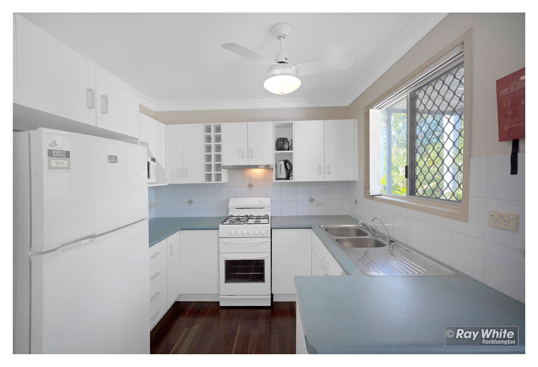 17 Capricorn Crescent, Norman Gardens QLD 4701, Norman Gardens - Thumbnail 2
