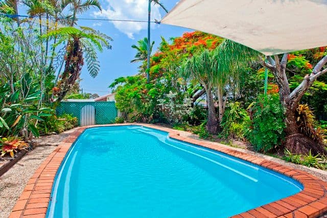 119 Bamboo Avenue, BENOWA QLD 4217, Benowa - Thumbnail 5