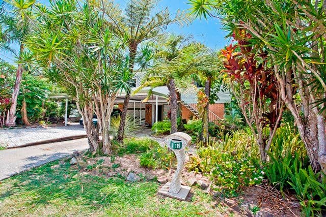 119 Bamboo Avenue, BENOWA QLD 4217, Benowa - Thumbnail 6