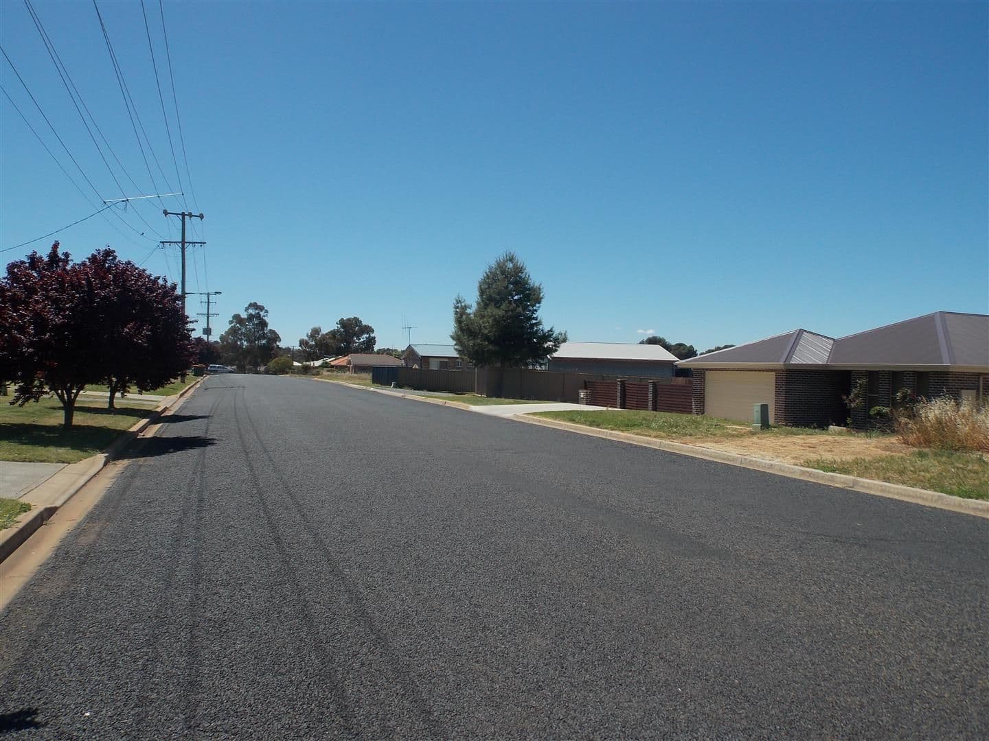 15 Koala Street, PARKES NSW 2870, Parkes - Thumbnail 2