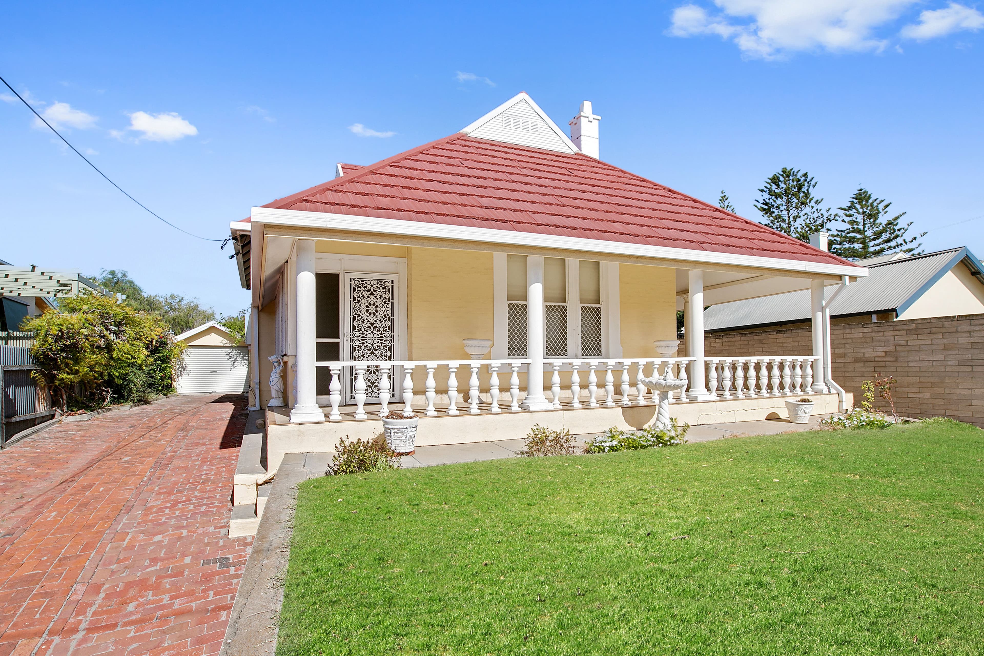 8 South Terrace, Semaphore SA 5019, Semaphore - Thumbnail 2