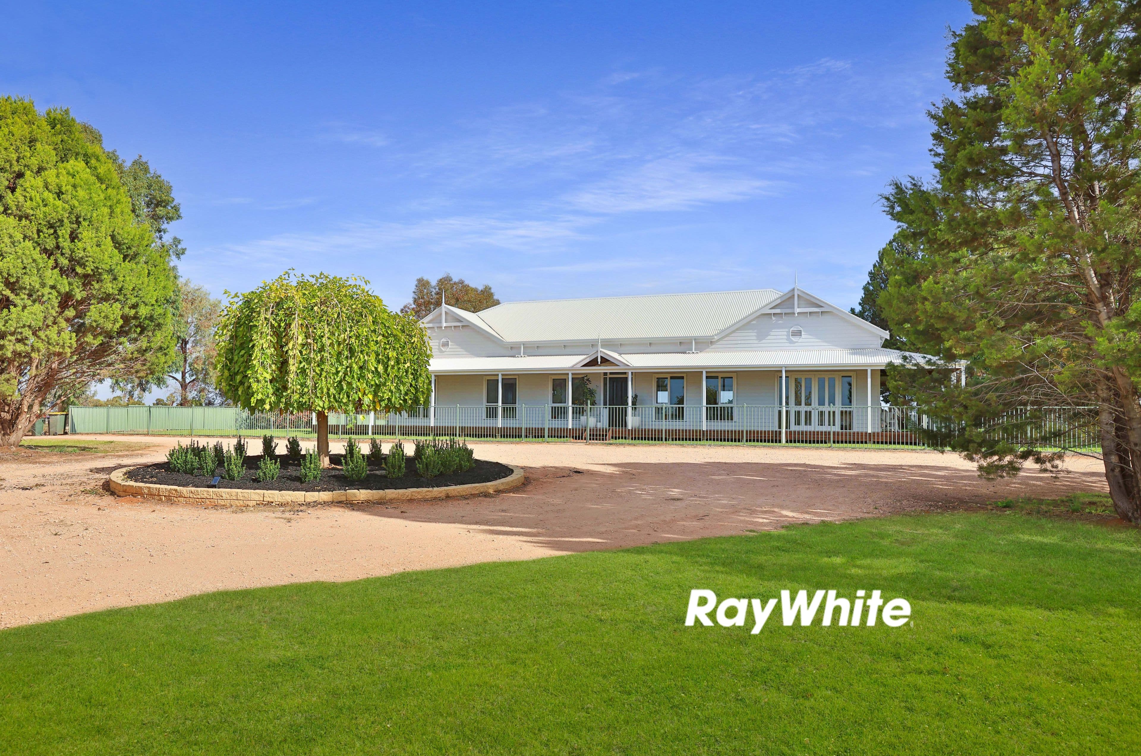 333 Nineteenth Street, Irymple VIC 3498, Irymple - Image 1