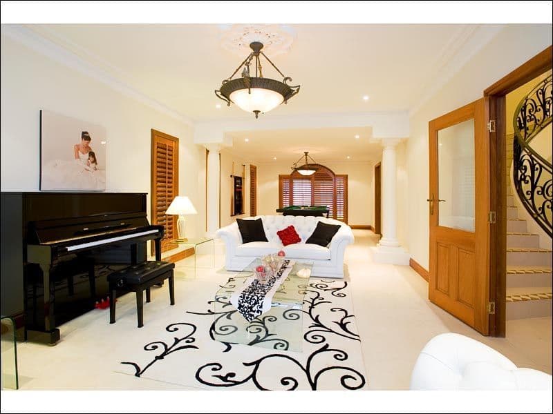 39 Coneyhurst Crescent, CARINDALE QLD 4152, Carindale - Thumbnail 3