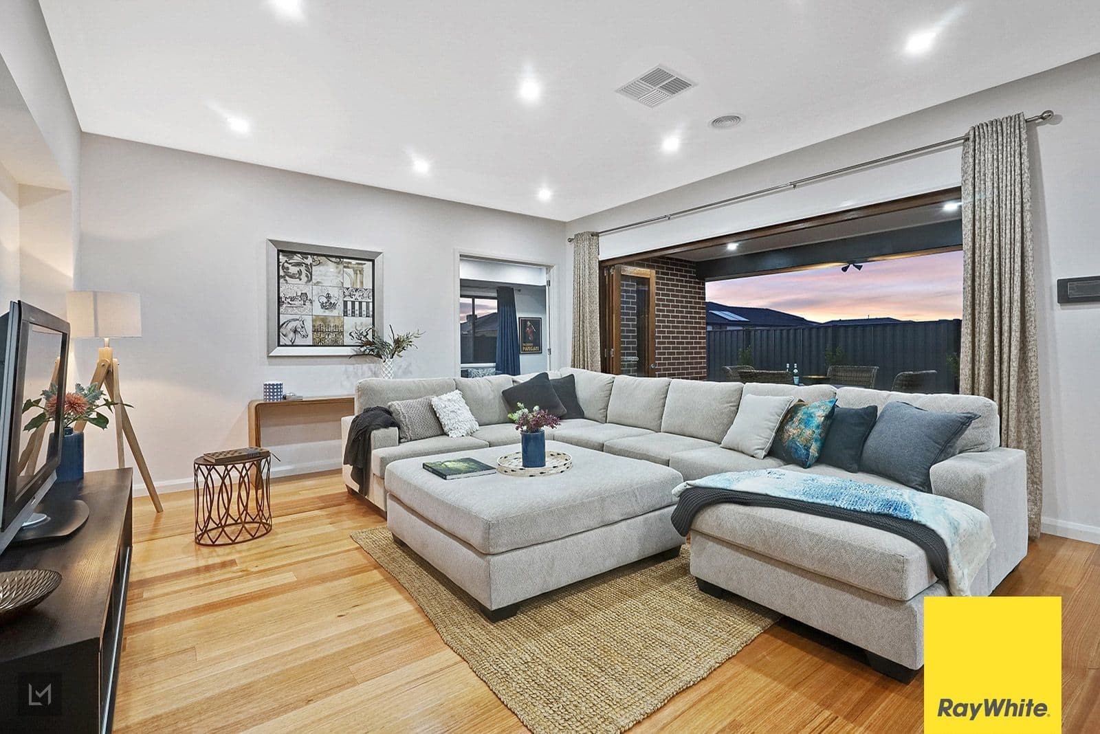 7 Trinity Place, Tarneit VIC 3029, Tarneit - Thumbnail 3