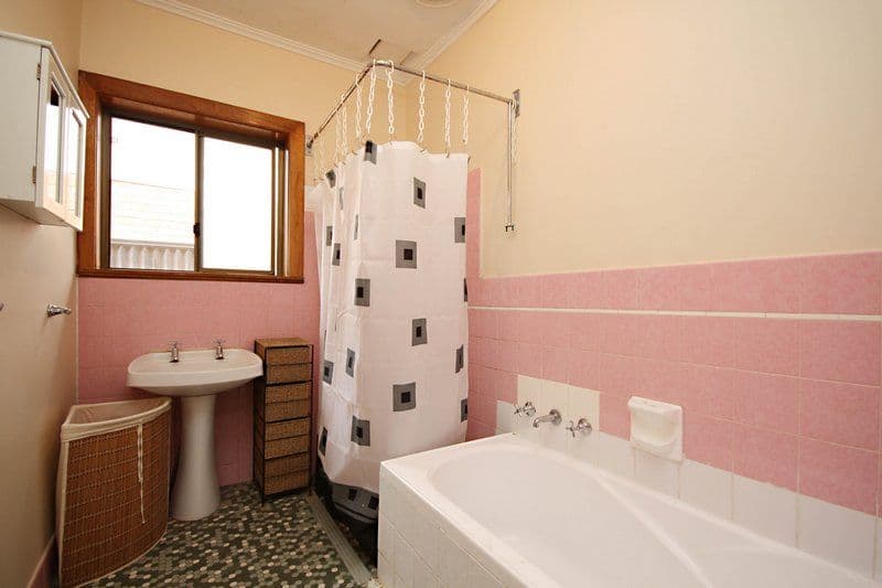 10 Beaverdale Avenue, WINDSOR GARDENS SA 5087, Windsor Gardens - Thumbnail 5