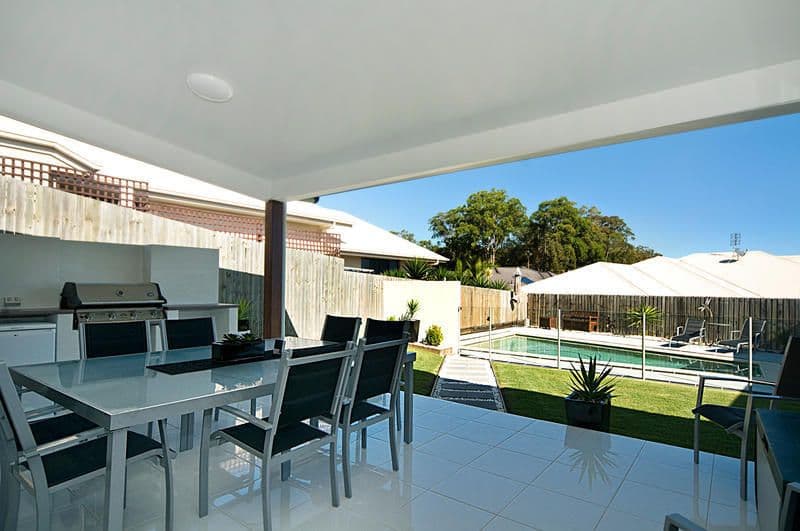 6 Pine Ridge Place, LITTLE MOUNTAIN QLD 4551, Little Mountain - Image 1