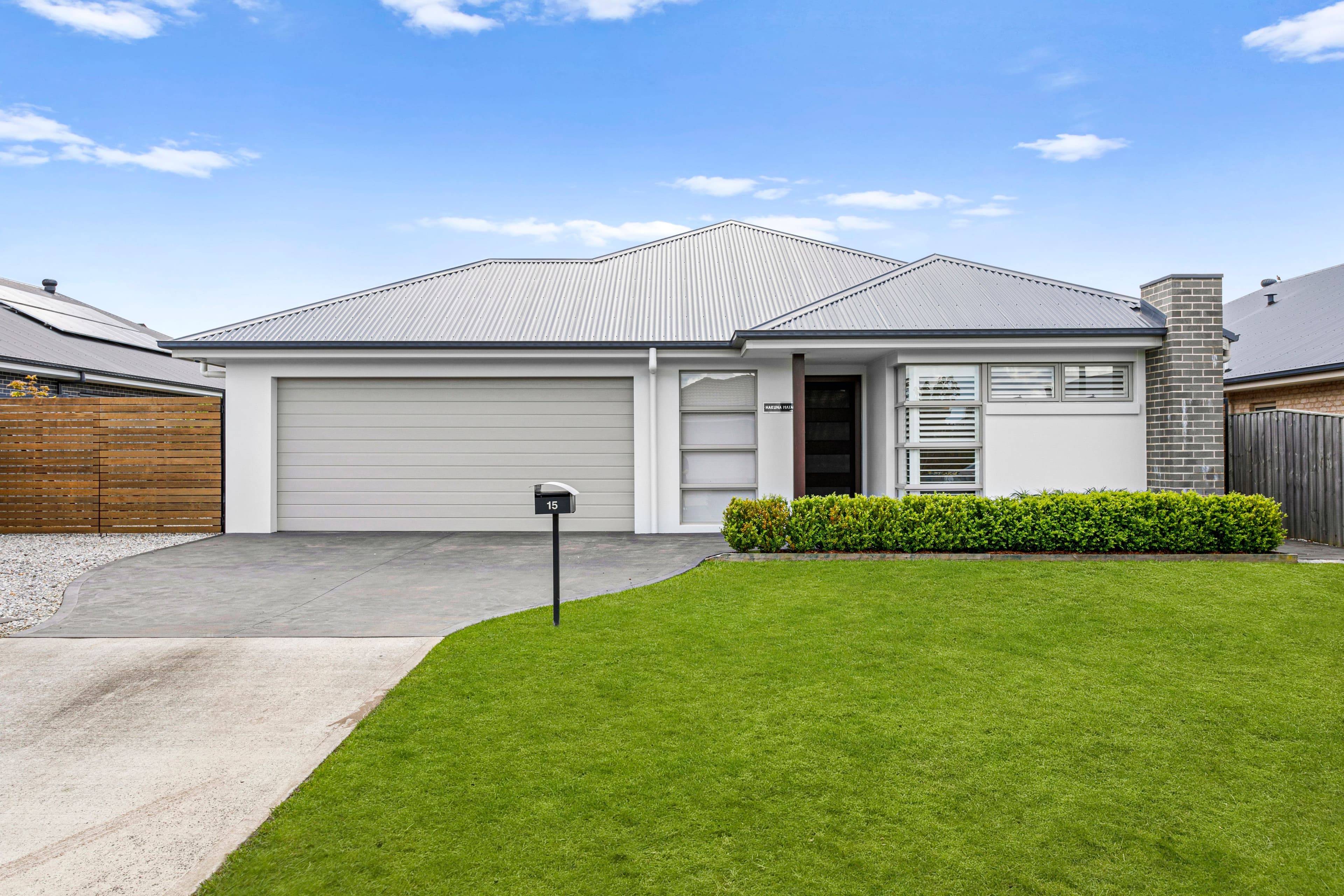 15 Turner Way, RENWICK NSW 2575, Renwick - Image 1