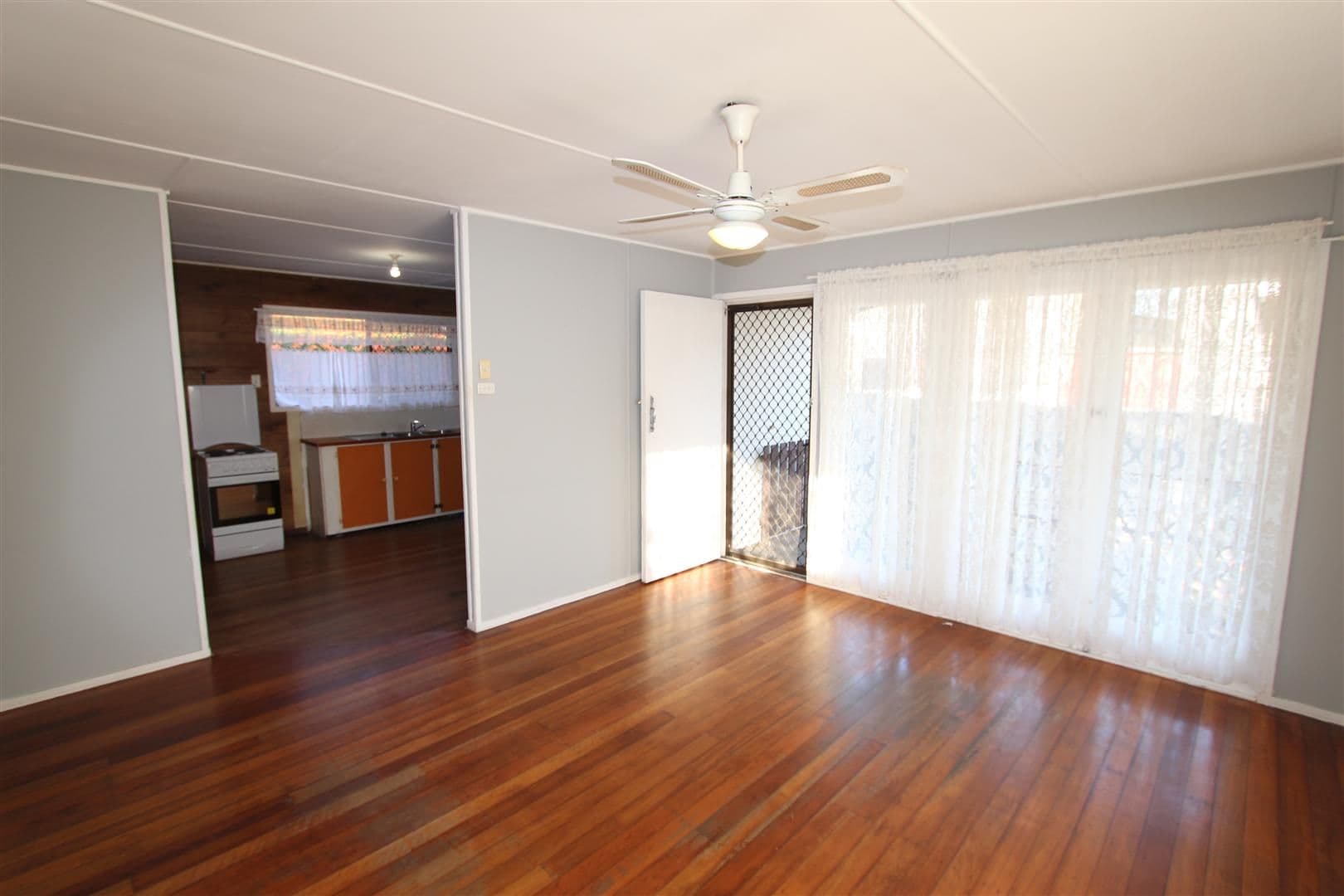 94 O'Connell Street, Barney Point QLD 4680, Barney Point - Thumbnail 3