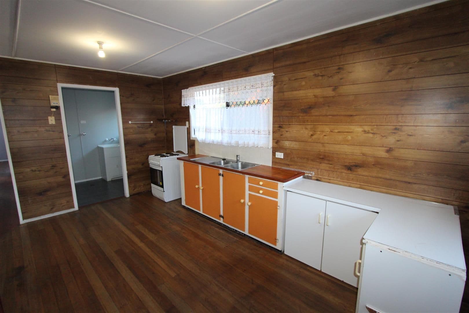 94 O'Connell Street, Barney Point QLD 4680, Barney Point - Thumbnail 5