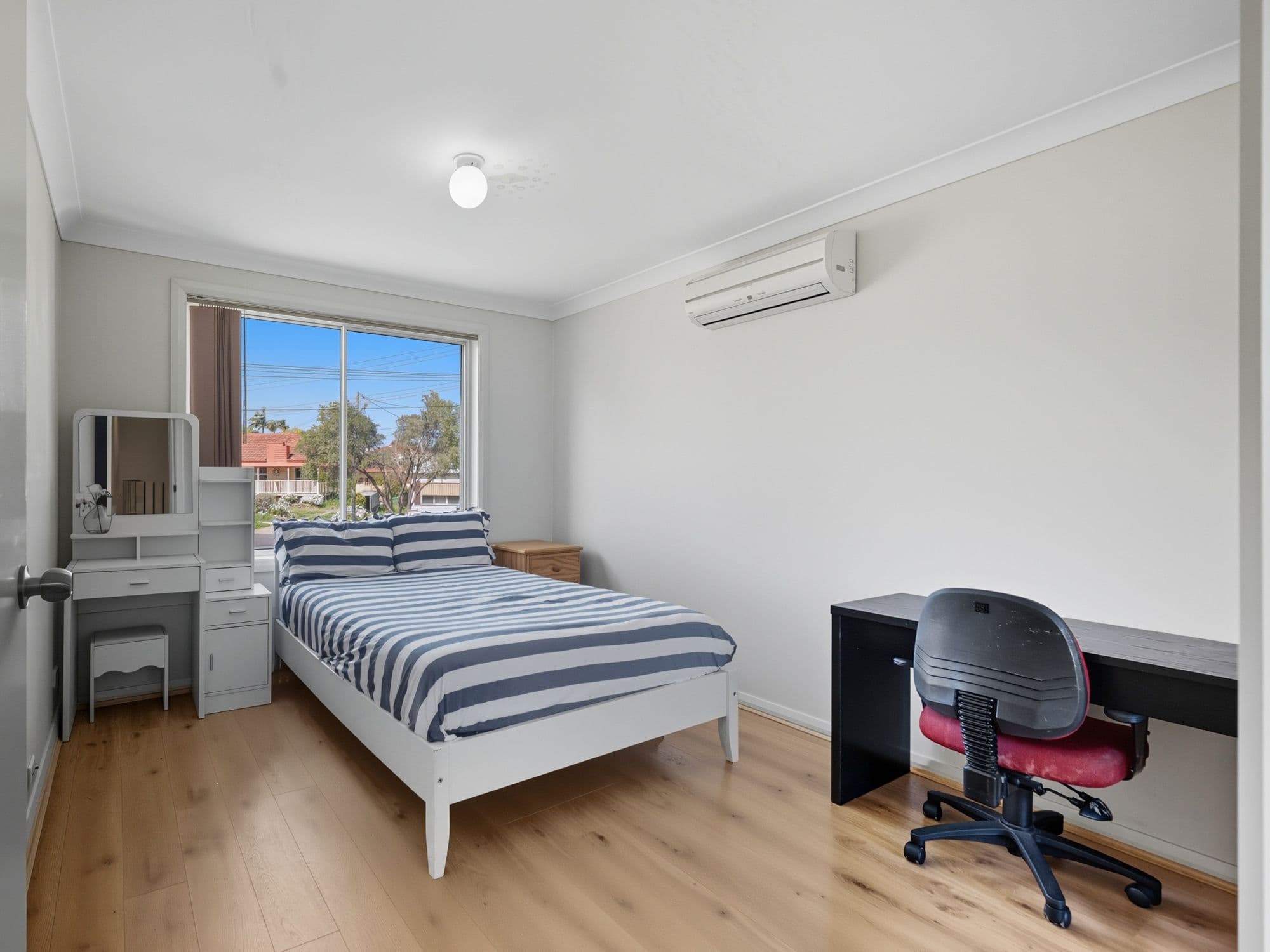 1/2 Lalor Street, Glenfield NSW 2167, Glenfield - Thumbnail 8