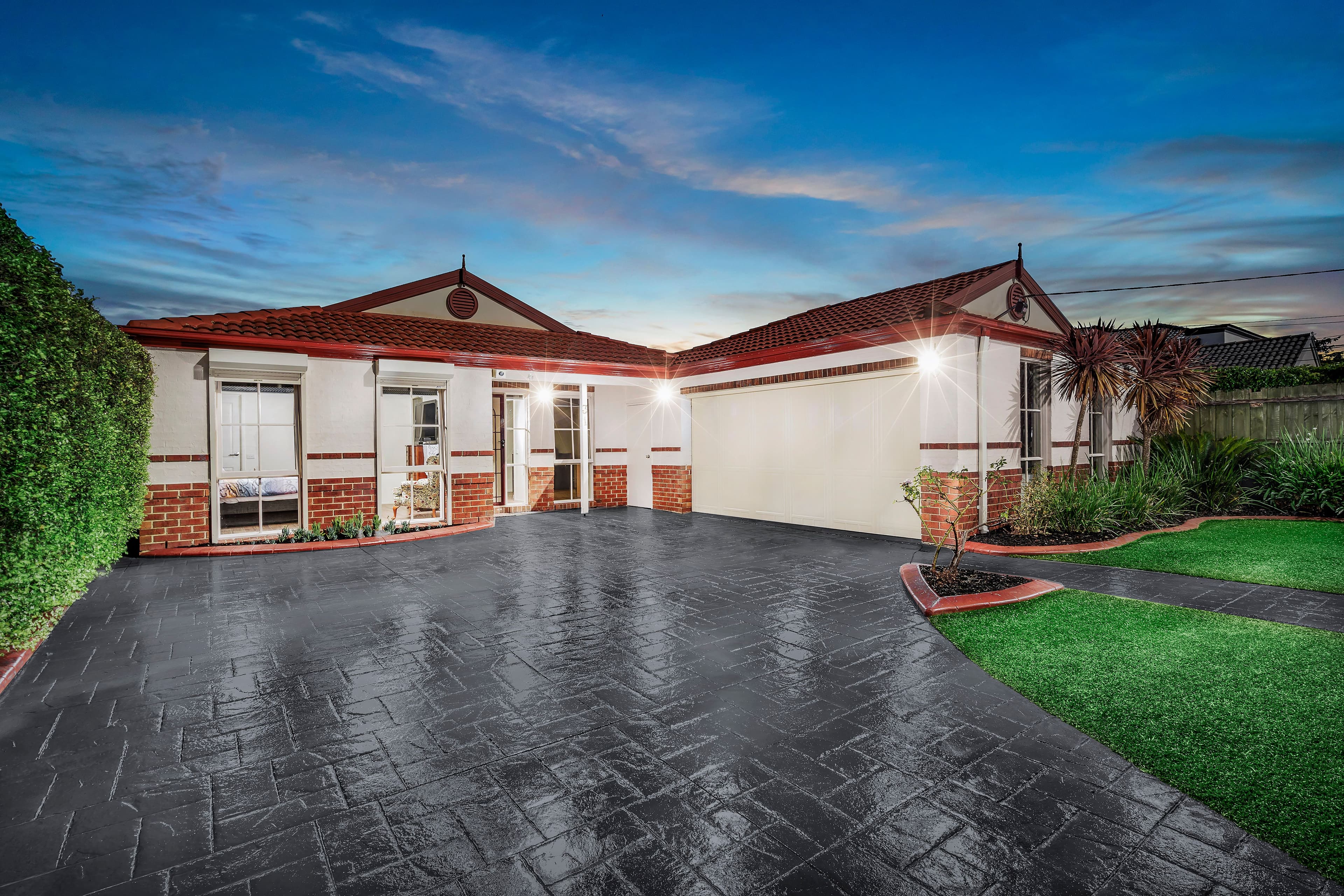 31 Hallow Street, Bentleigh East VIC 3165, Bentleigh East - Image 1