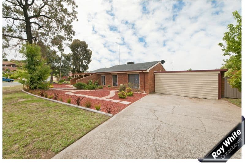 2 Hunt Place, QUEANBEYAN NSW 2620, Queanbeyan - Image 1