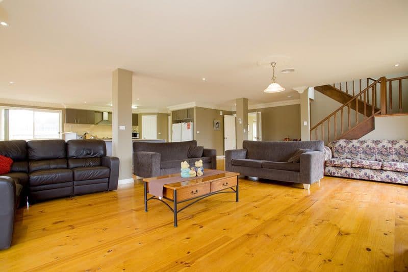 8 Cypress Court, LARA VIC 3212, Lara - Thumbnail 2