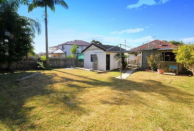 36 Angus Crescent, YAGOONA NSW 2199, Yagoona - Thumbnail 7