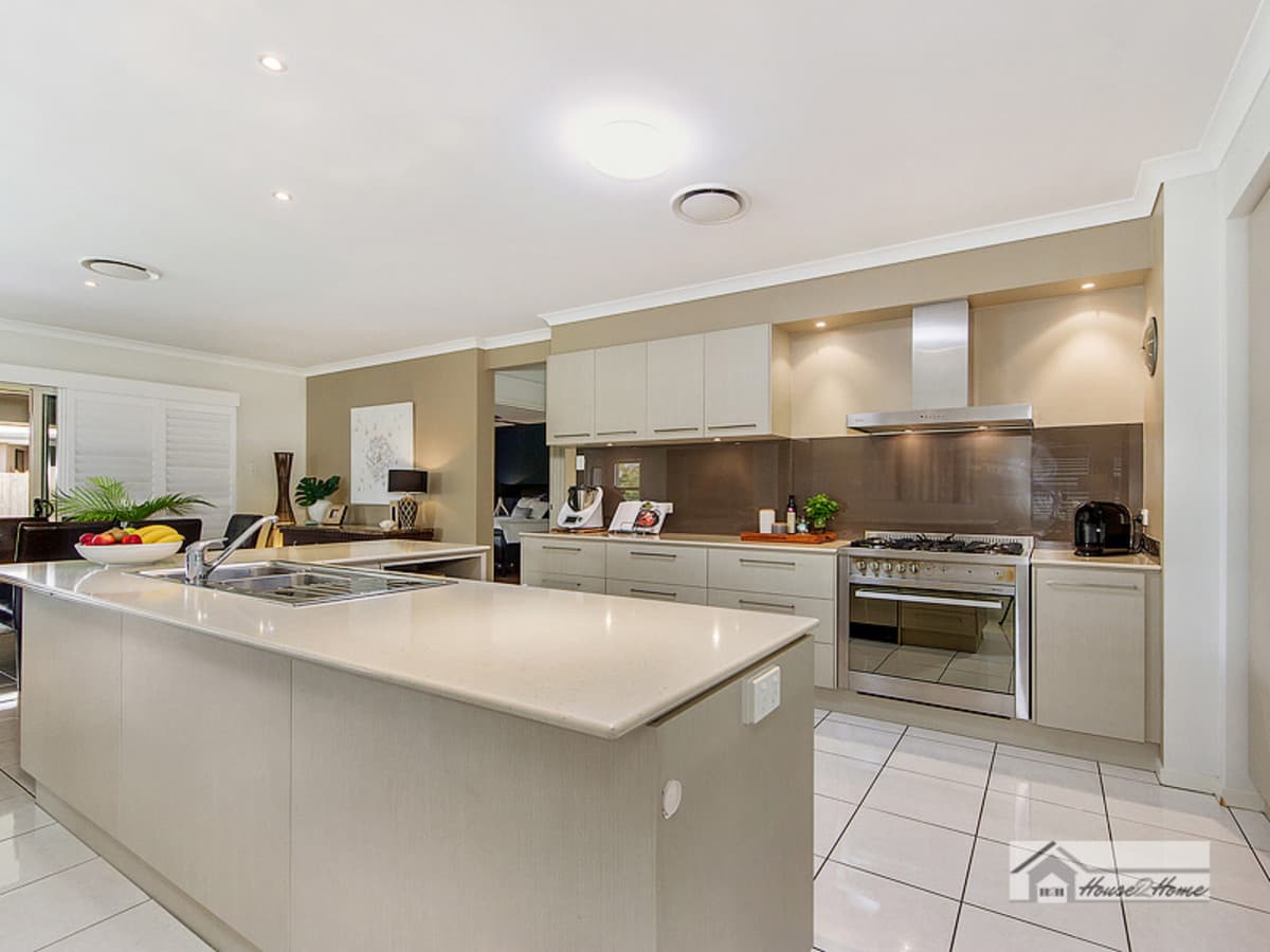 23 Pincally Crescent, Ormeau QLD 4208, Ormeau - Thumbnail 2