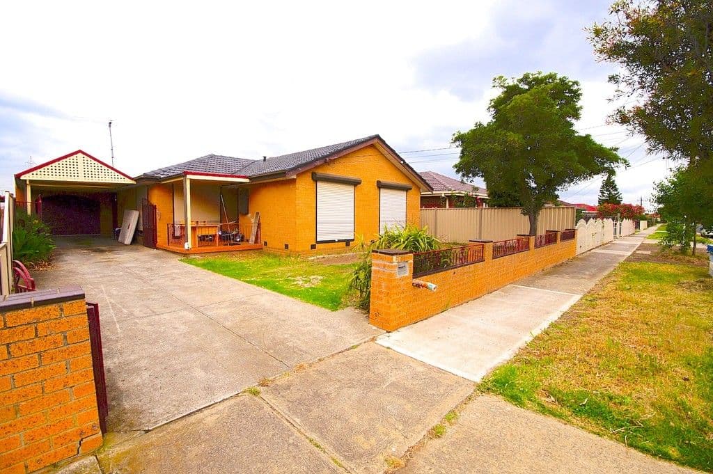 88 Oakwood Road, Albanvale VIC 3021, Albanvale - Thumbnail 2