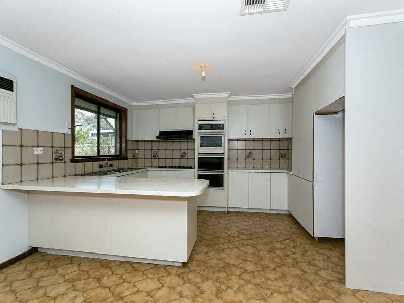 88 Oakwood Road, Albanvale VIC 3021, Albanvale - Thumbnail 3