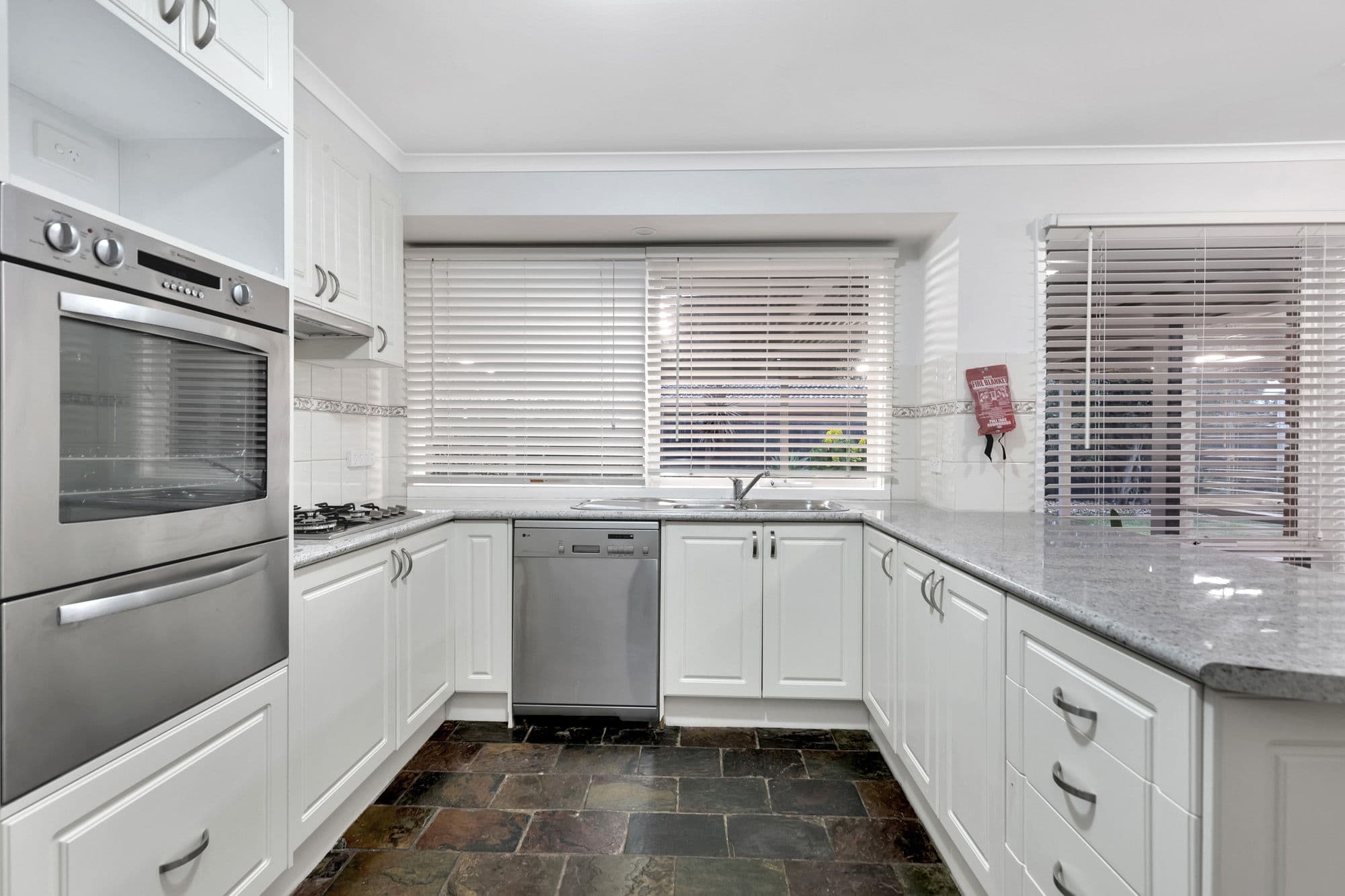 28 St Andrews Drive, Werribee VIC 3030, Werribee - Thumbnail 8