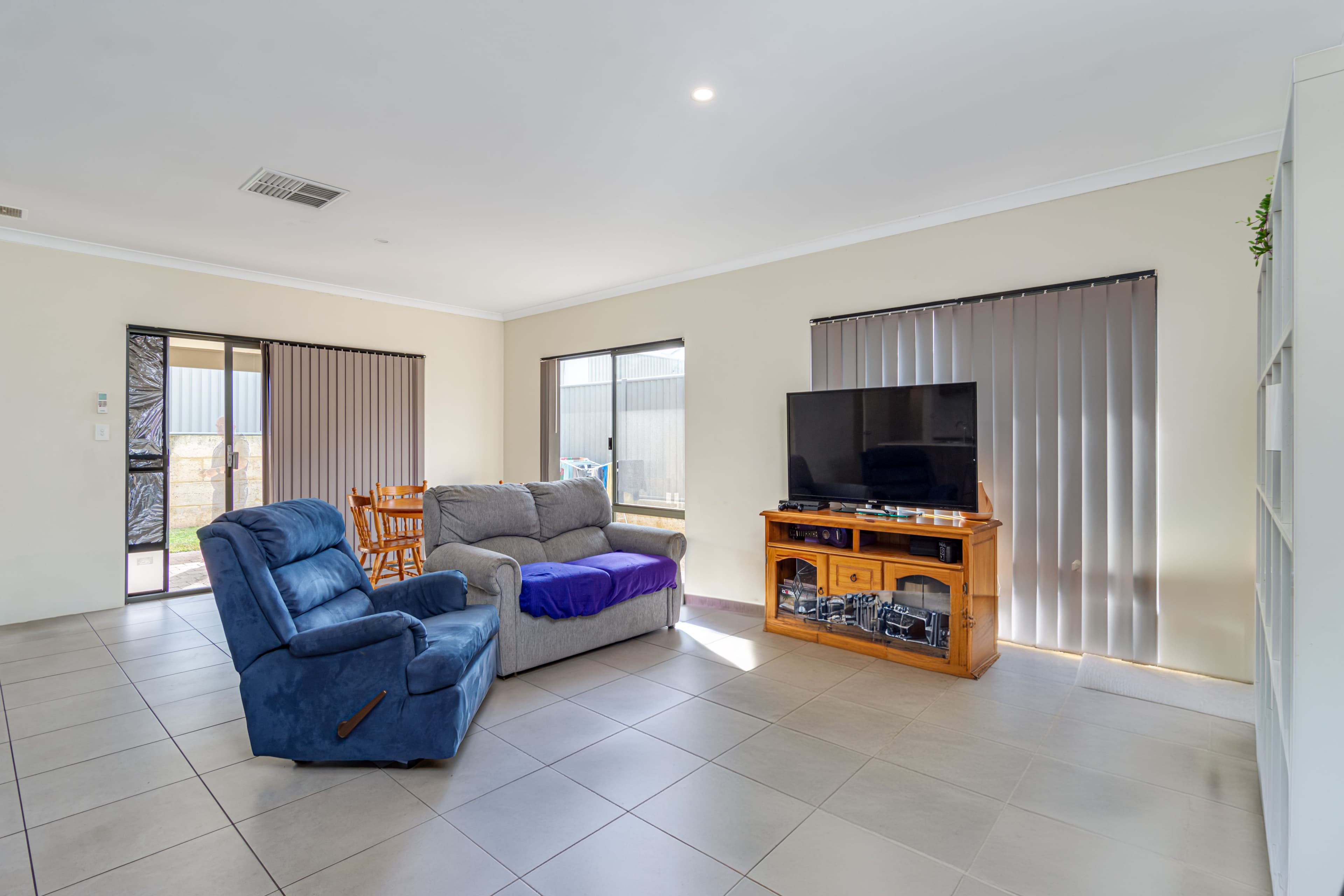7 Apricot Road, Eglinton WA 6034, Eglinton - Thumbnail 5