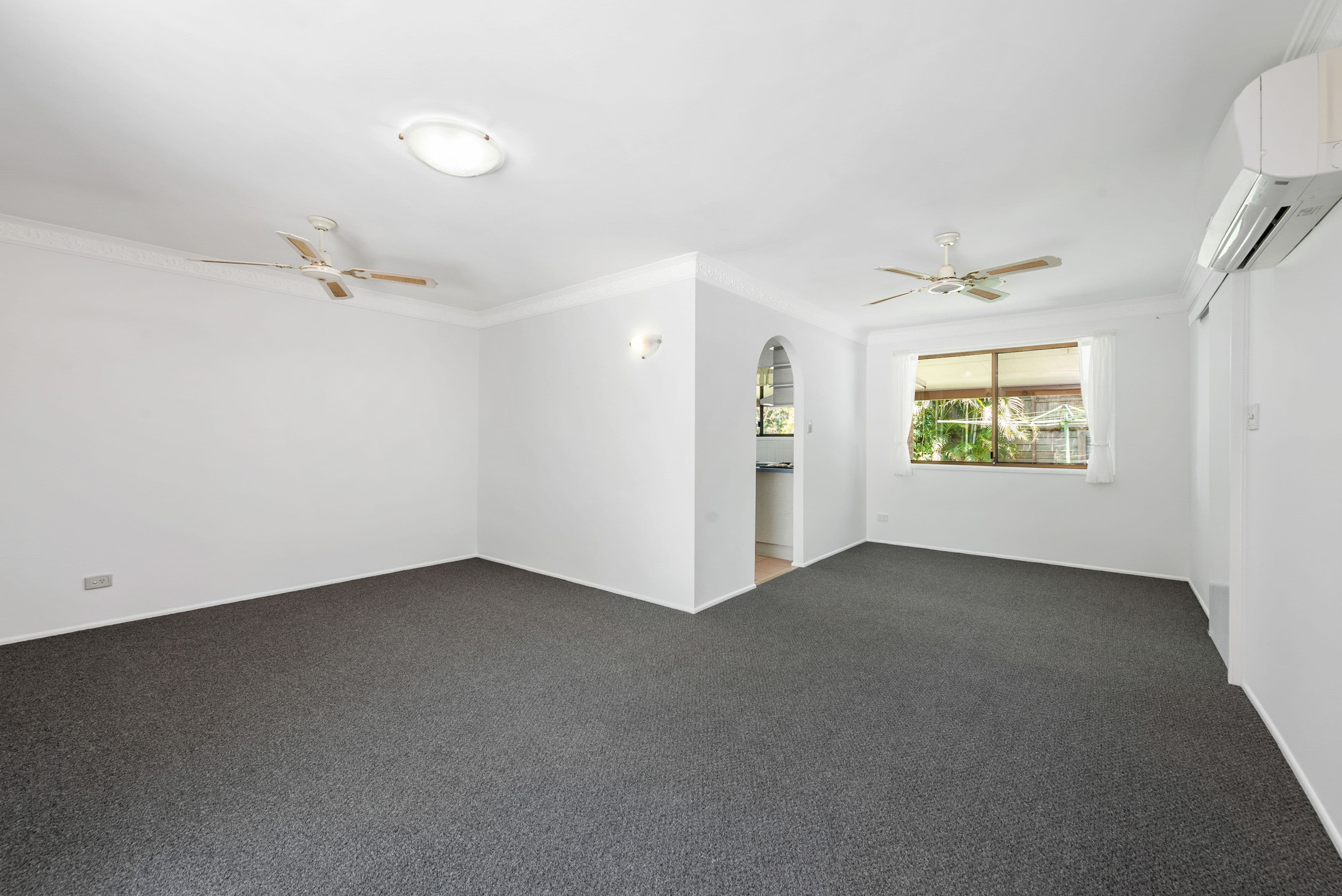 39 Rogers Parade West, Everton Park QLD 4053, Everton Park - Thumbnail 2