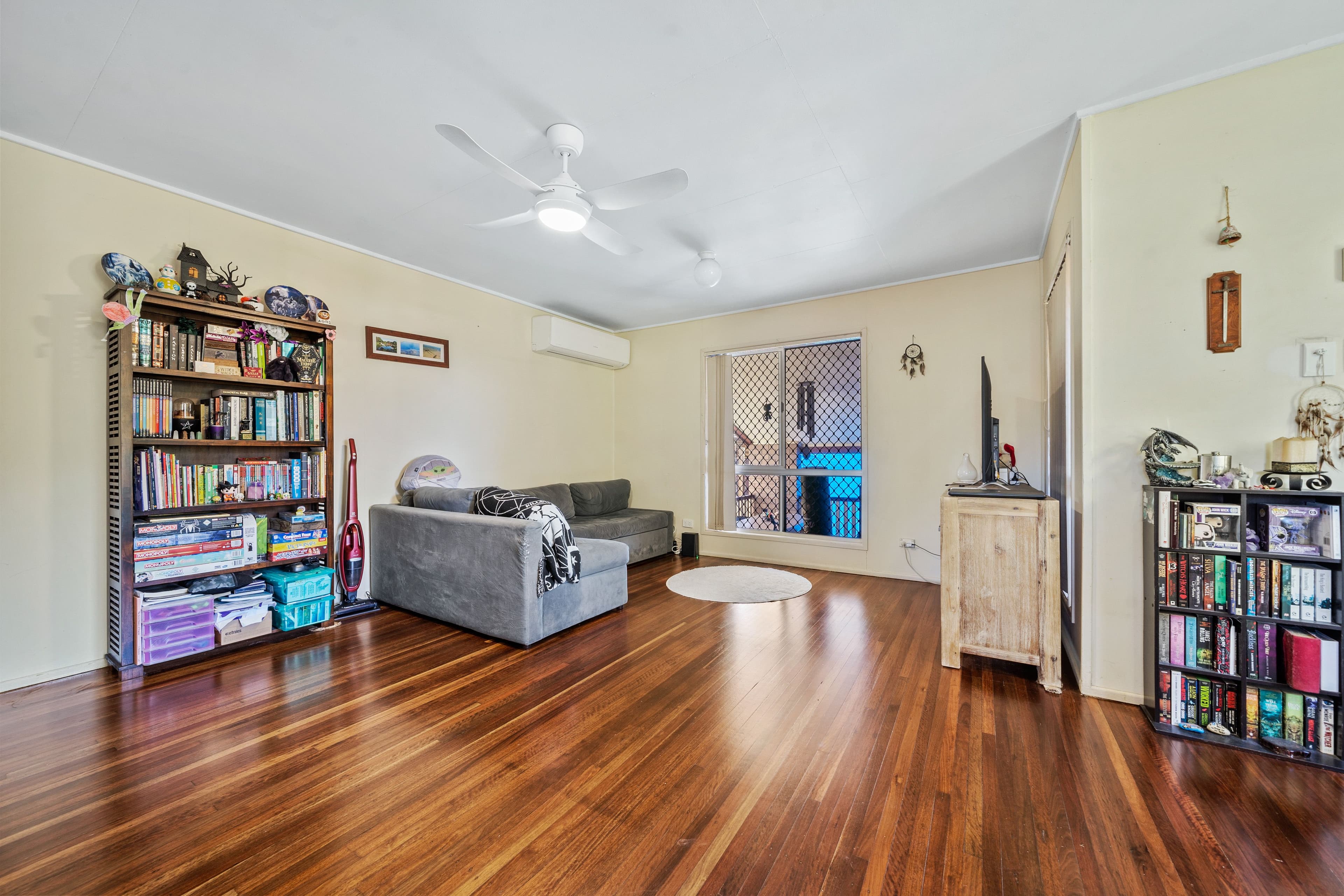 23 Hughes Street, Eagleby QLD 4207, Eagleby - Thumbnail 5