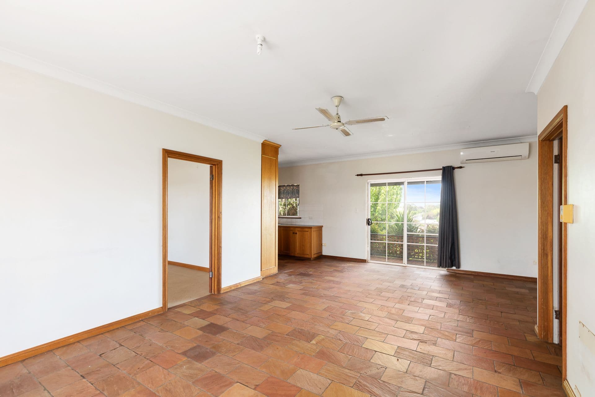 16 Tallarook Court, Mount Gambier SA 5290, Mount Gambier - Thumbnail 6