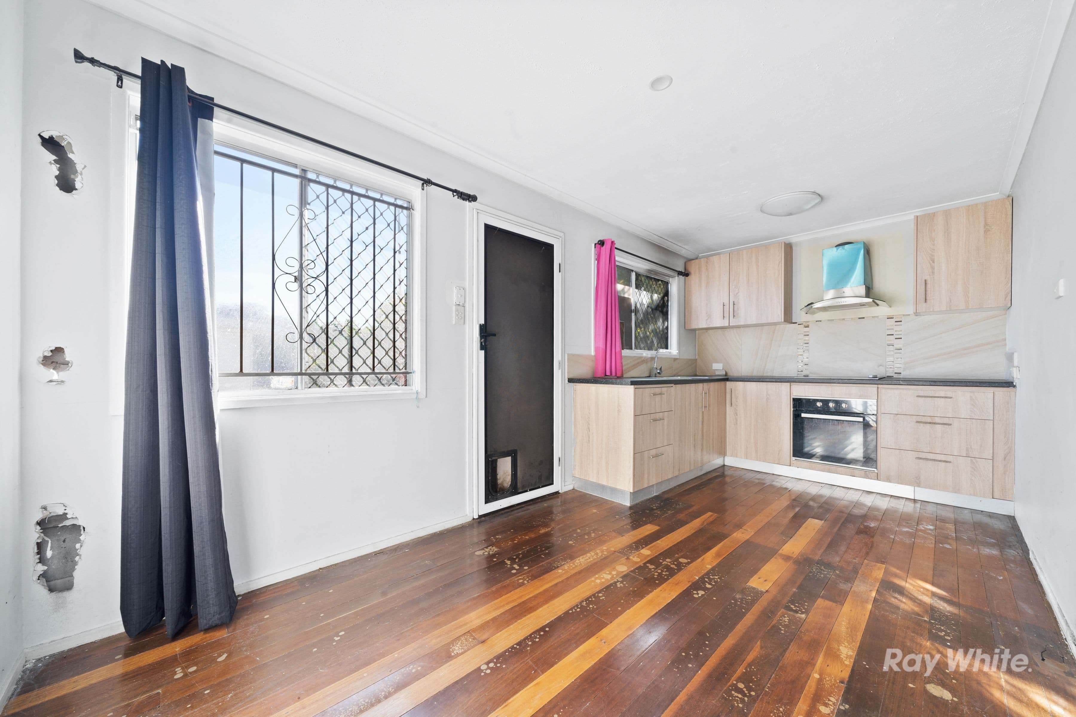 8 Anthony Street, Kingston QLD 4114, Kingston - Thumbnail 5