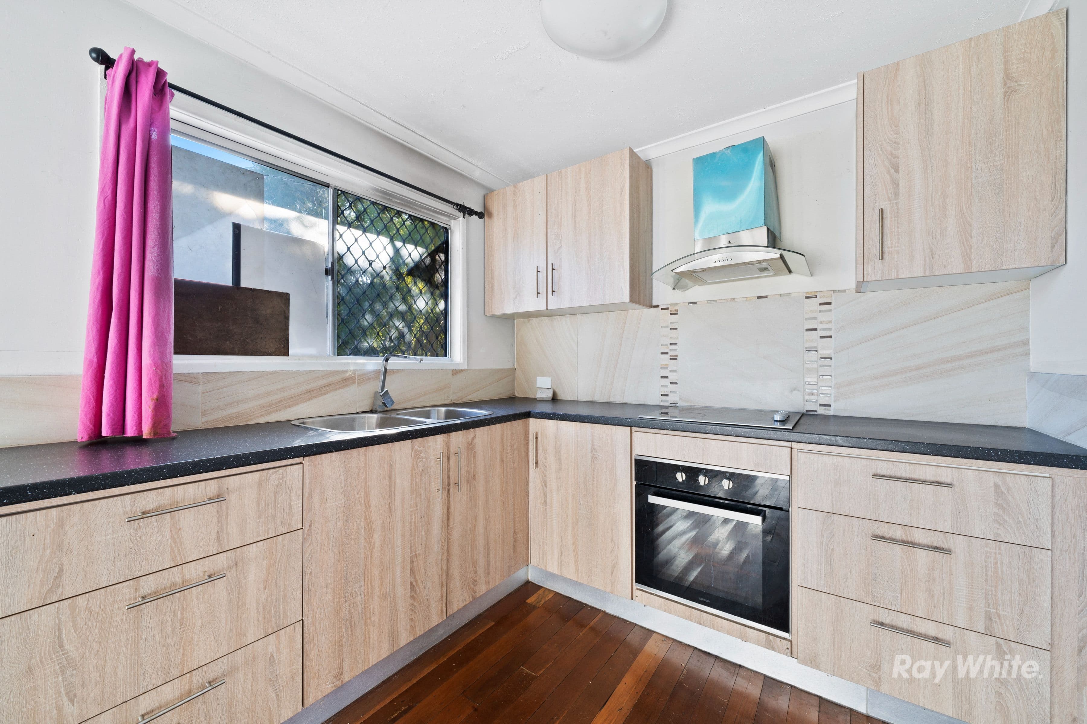 8 Anthony Street, Kingston QLD 4114, Kingston - Thumbnail 6