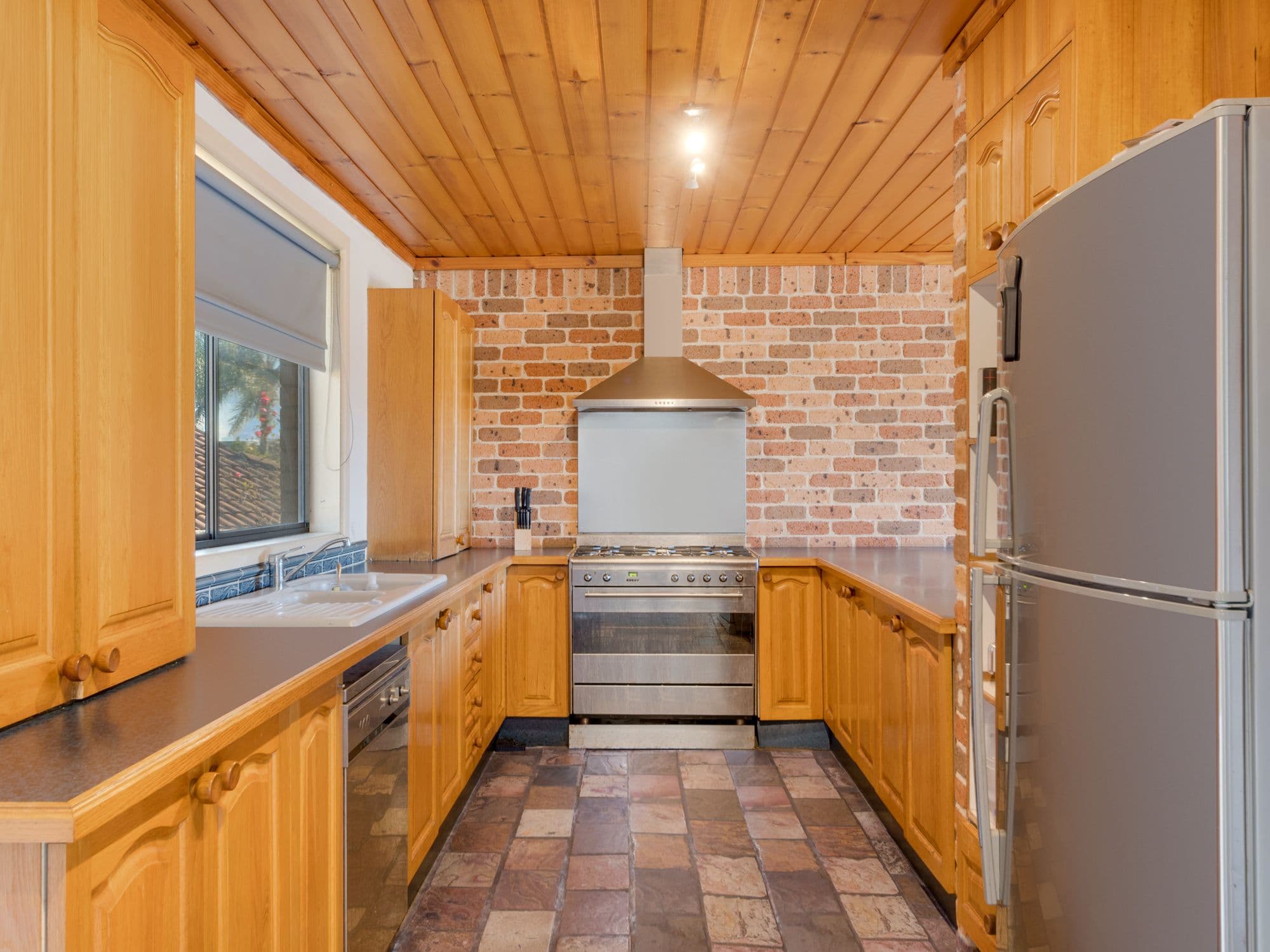 14 Jessica Place, Rosemeadow NSW 2560, Rosemeadow - Thumbnail 5
