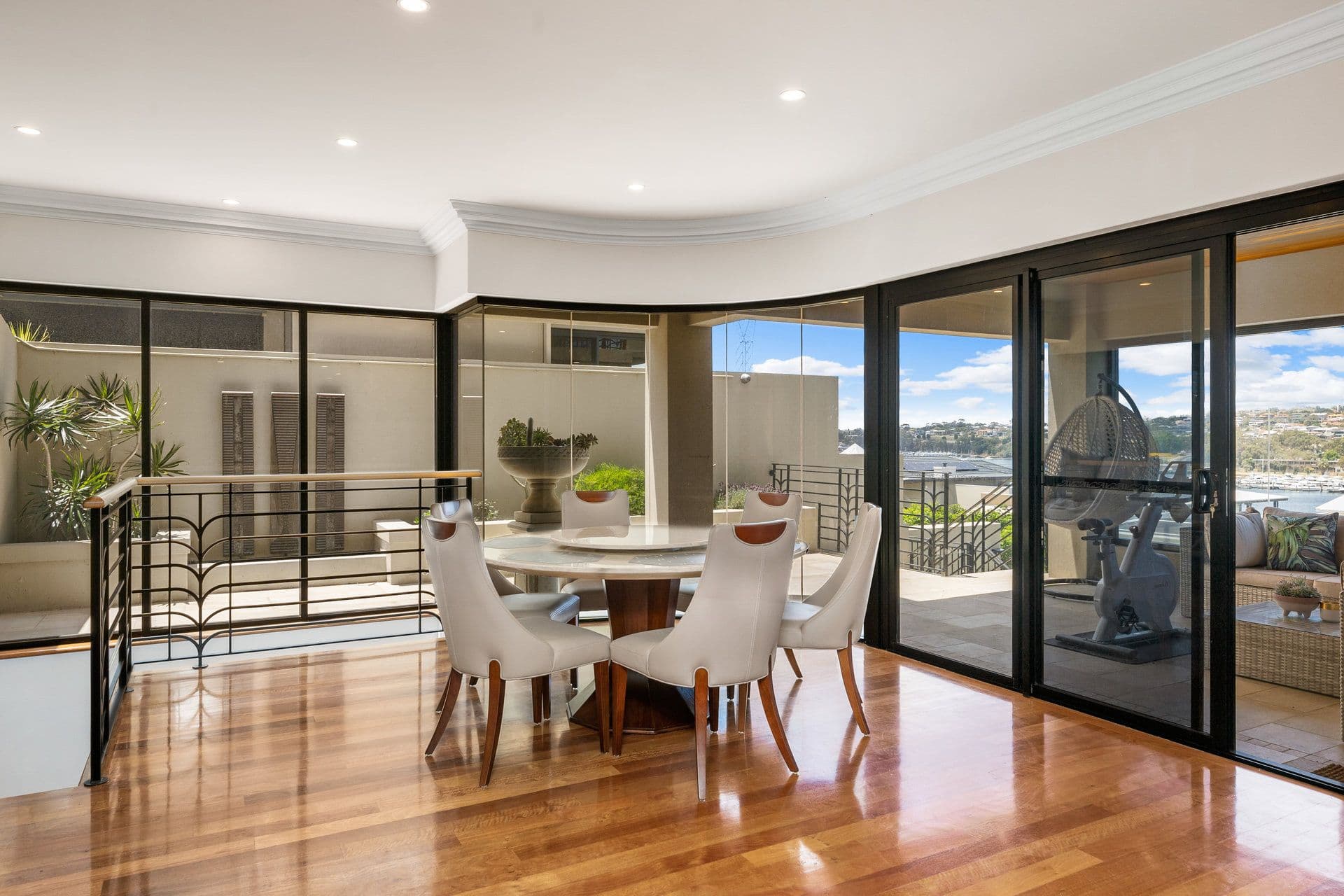 10 Helpman Close, Mosman Park WA 6012, Mosman Park - Thumbnail 8