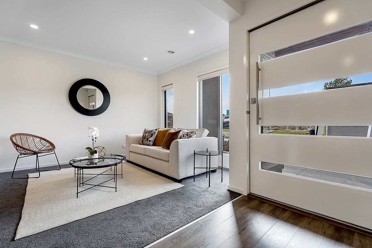 11 Marara Street, Craigieburn, Craigieburn VIC 3064, Craigieburn - Thumbnail 2