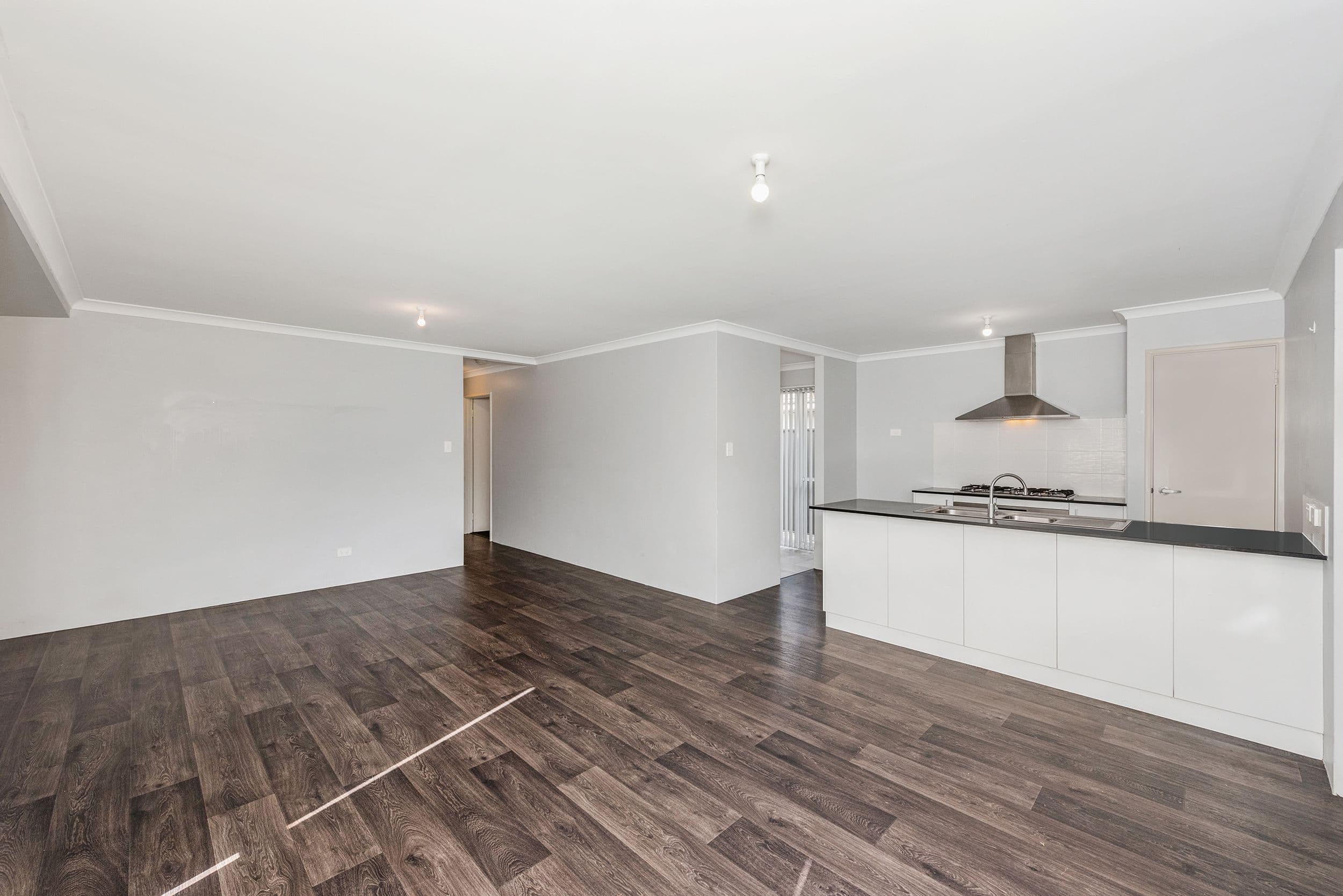 233 Lake Valley Drive, Lakelands WA 6180, Lakelands - Thumbnail 7