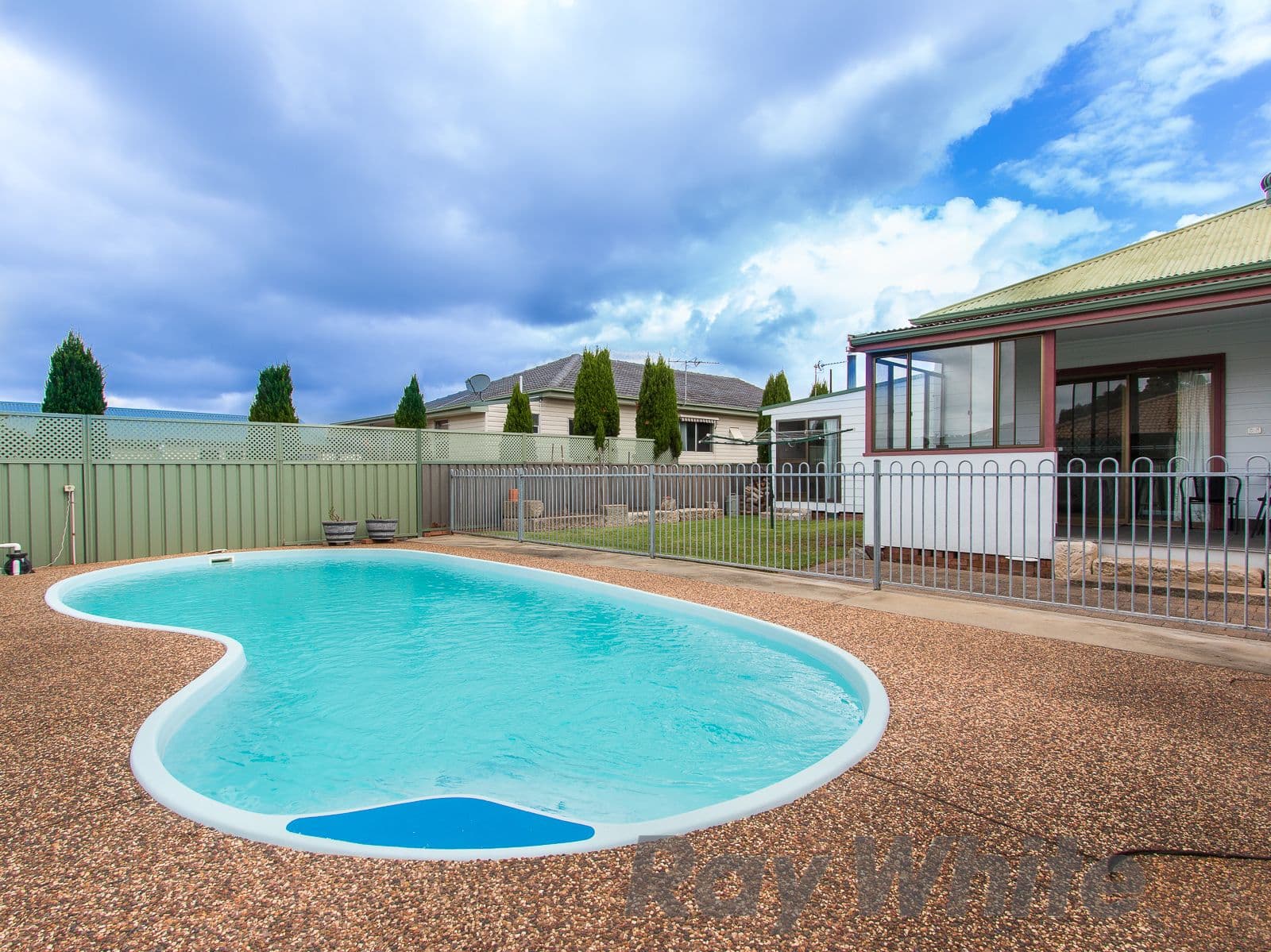 7 Bowerbird Street, Maryland - Thumbnail 2