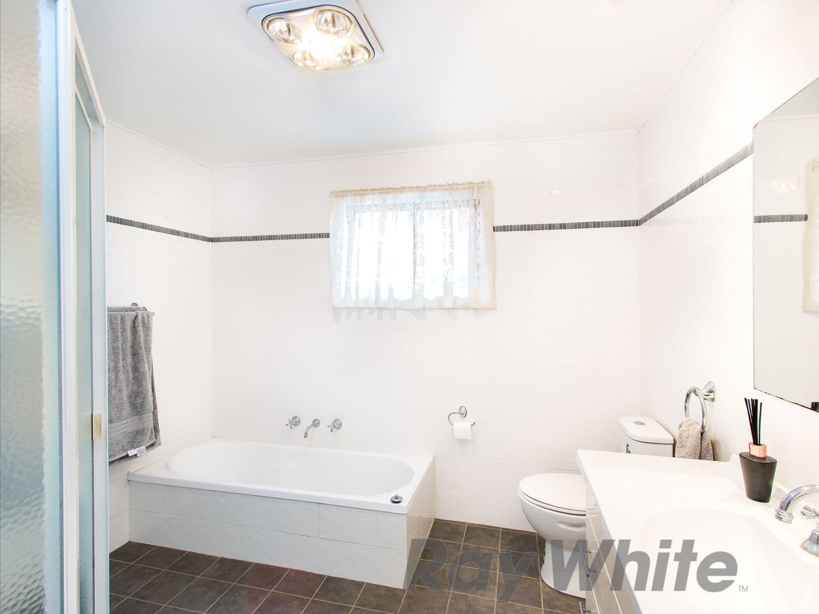 7 Bowerbird Street, Maryland - Thumbnail 4