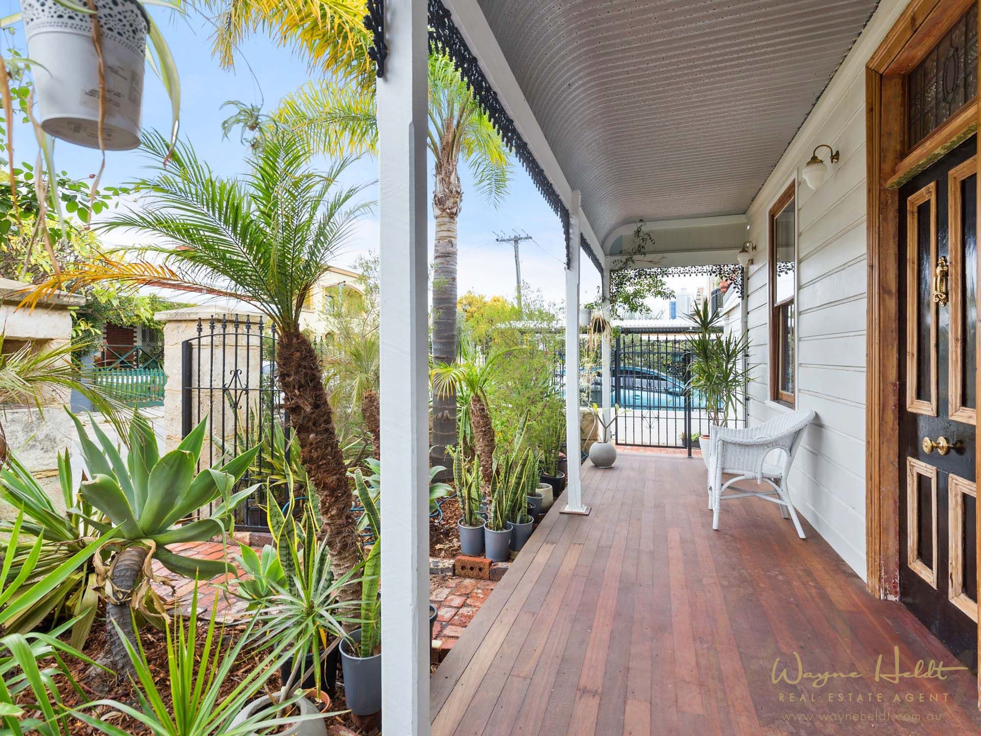 39 Knebworth Avenue, Perth WA 6000, Perth - Thumbnail 3