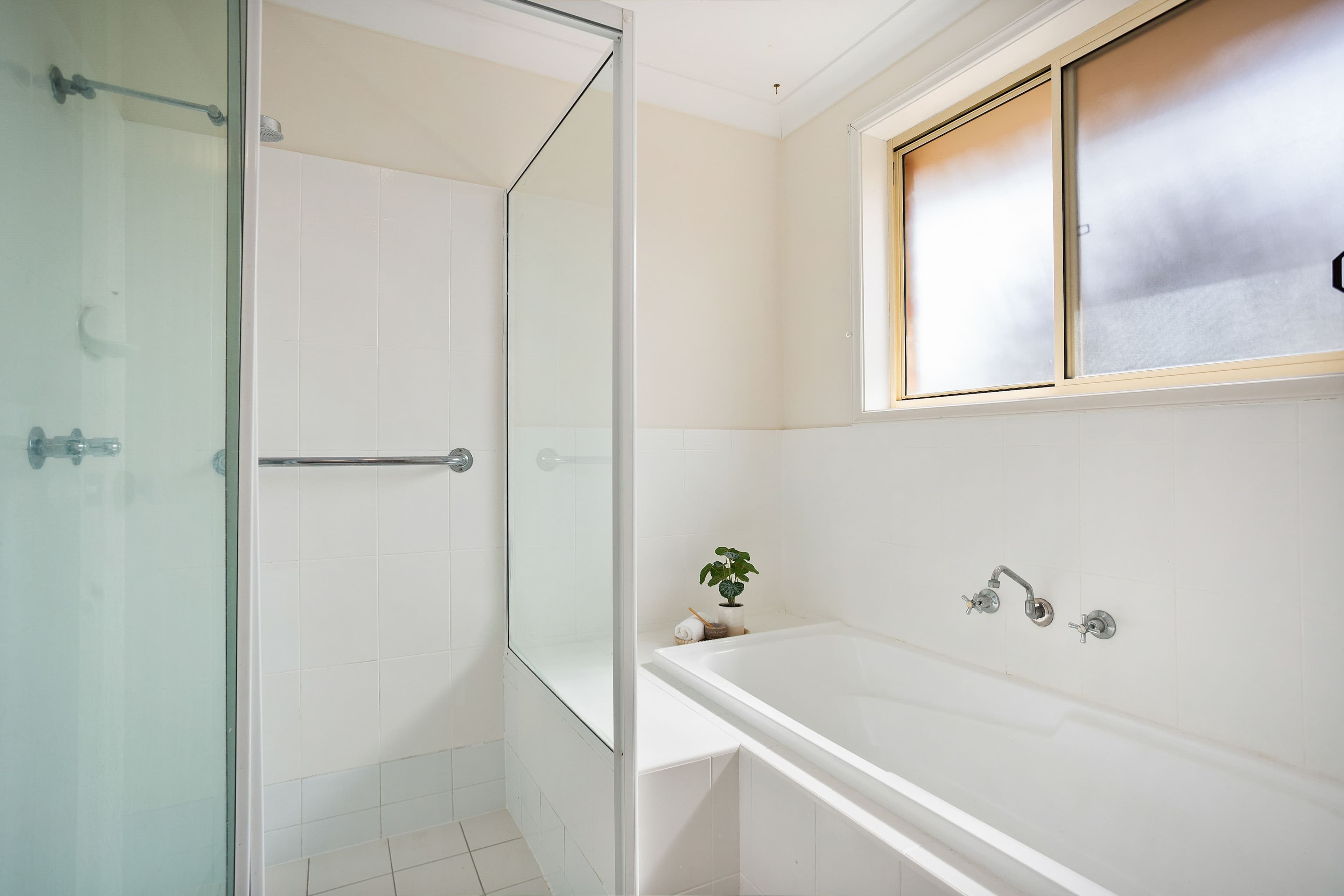 1/6 Panbula Place, Flinders NSW 2529, Flinders - Thumbnail 6