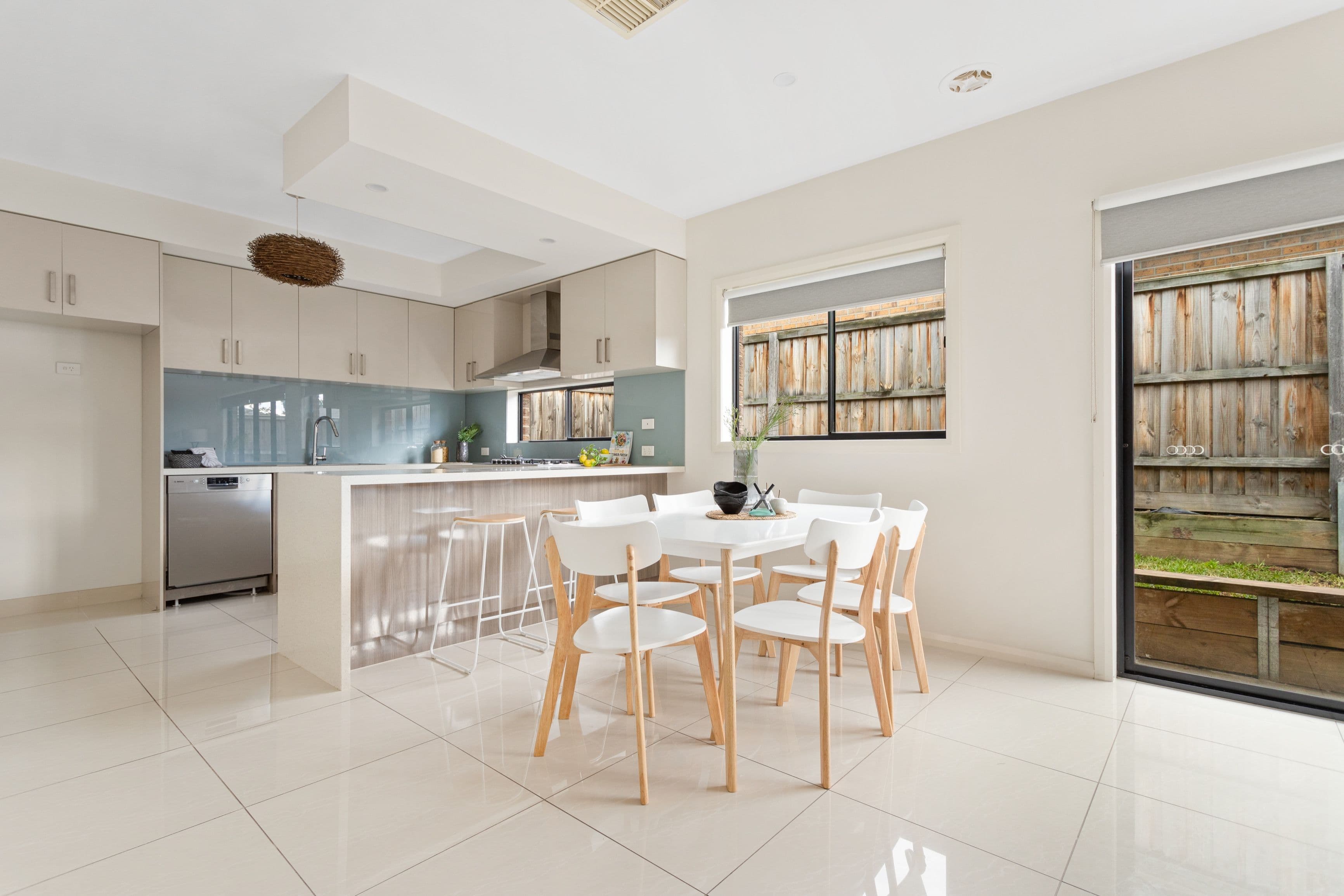 34 Landing Avenue, Doreen VIC 3754, Doreen - Thumbnail 2