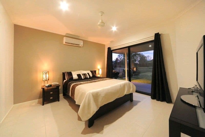 77 Abell Road, CANNONVALE QLD 4802, Cannonvale - Thumbnail 4
