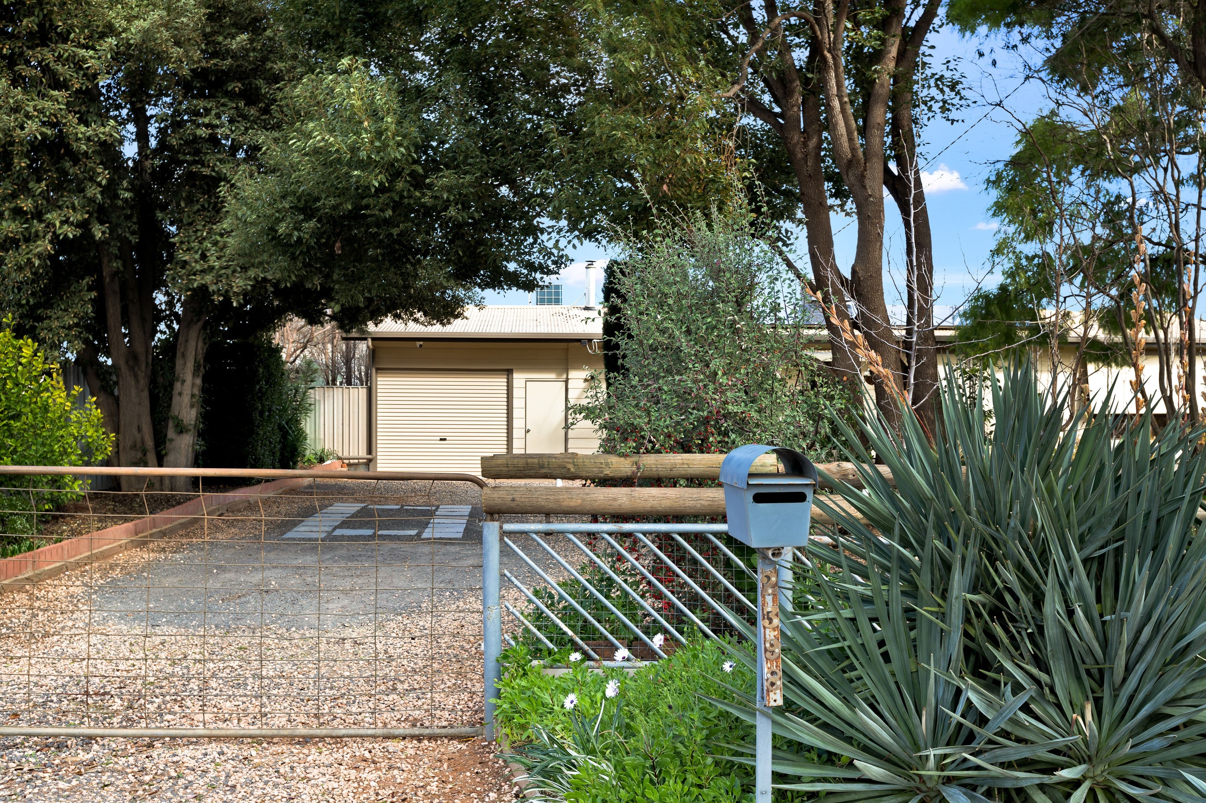 2398 Kulkyne Way, Nangiloc VIC 3494, Nangiloc - Thumbnail 3