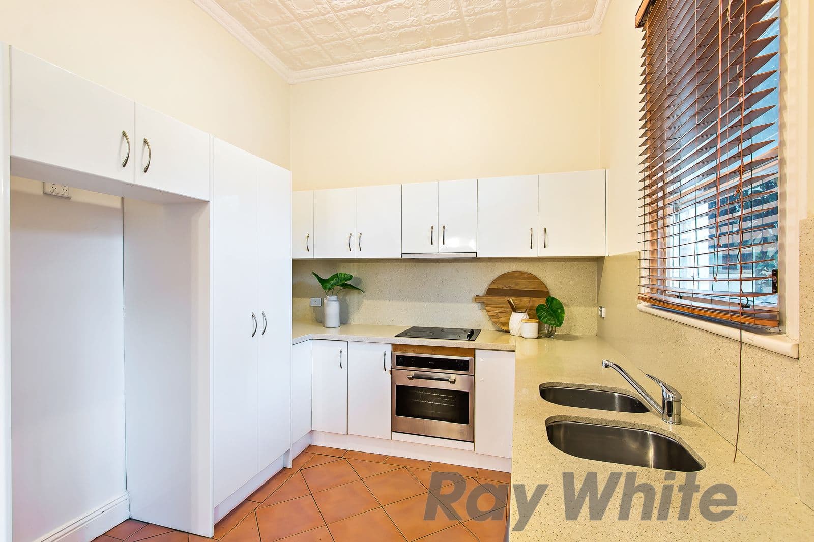 38 Lawson Street, Hamilton NSW 2303, Hamilton - Thumbnail 4