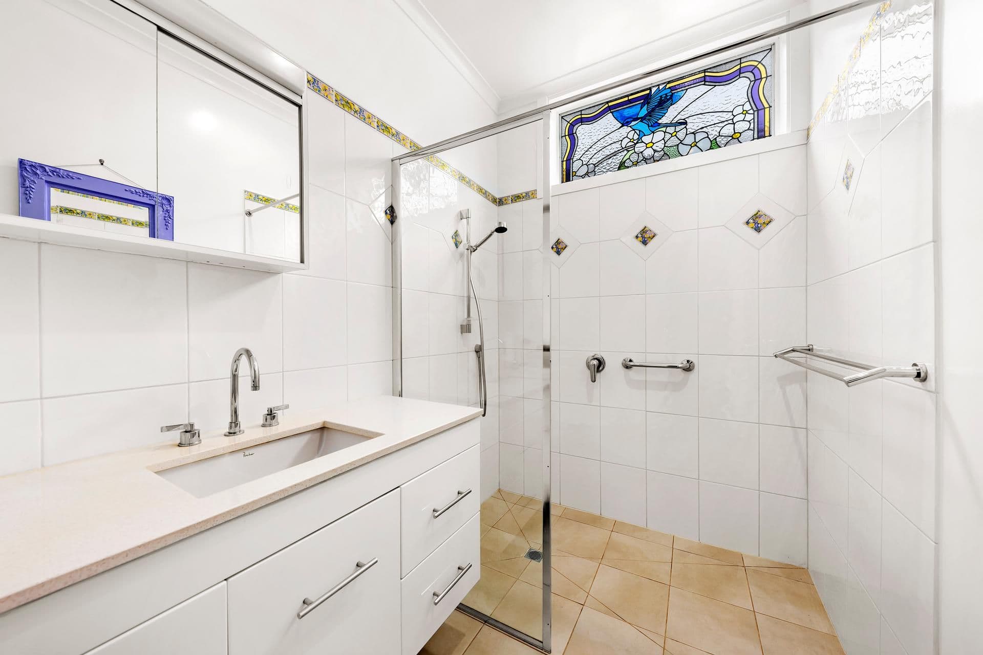 9 Dobell Street, Blackburn South VIC 3130, Blackburn South - Thumbnail 4