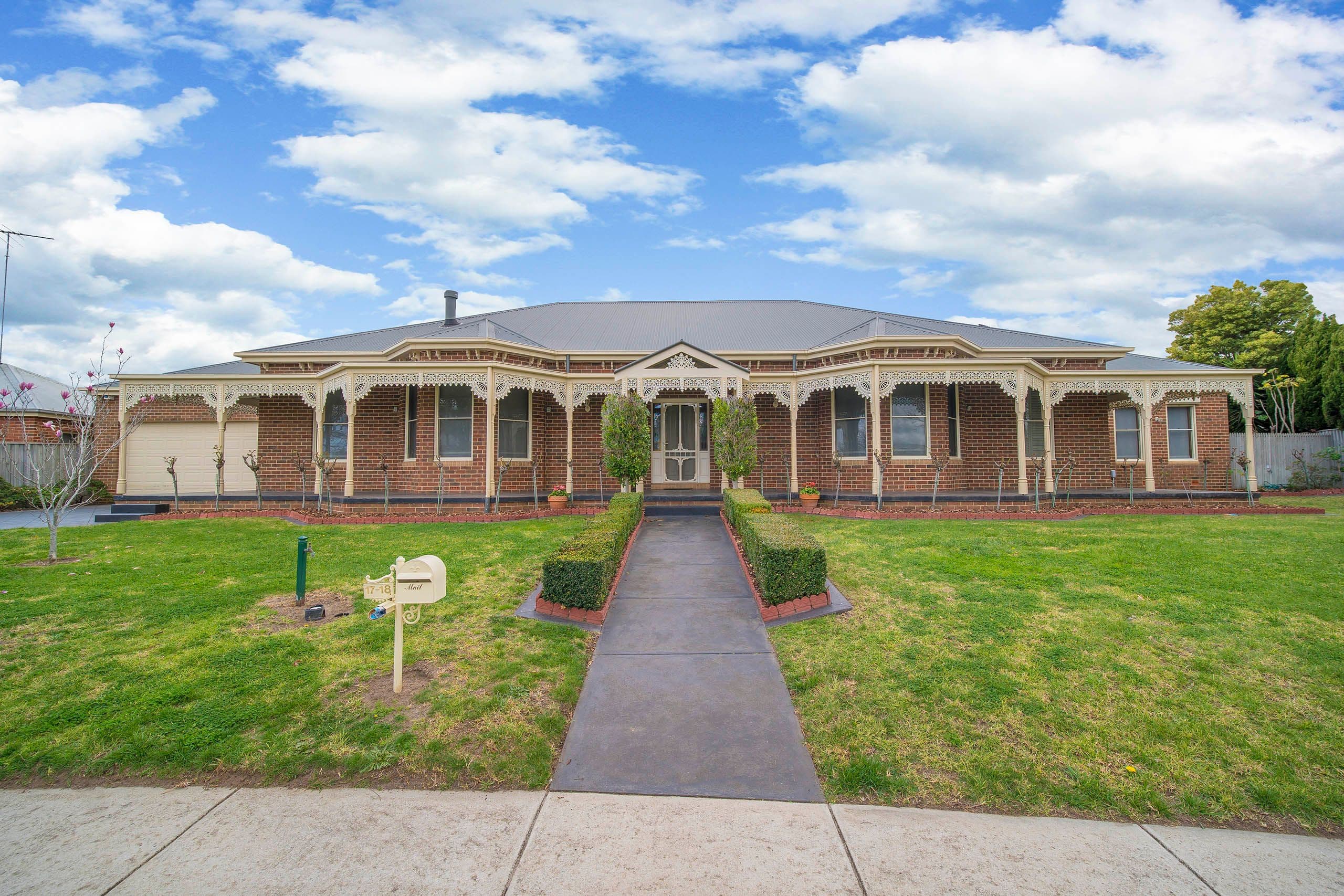17 Pineview Court, Lara VIC 3212, Lara - Thumbnail 2