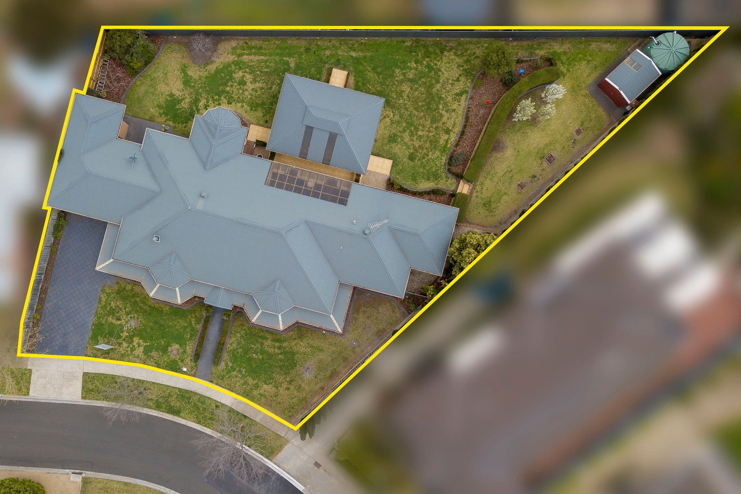 17 Pineview Court, Lara VIC 3212, Lara - Thumbnail 3