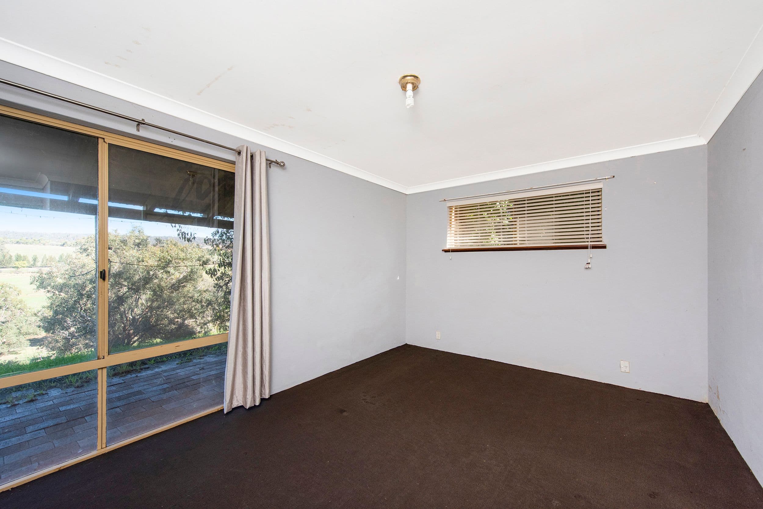615 Blue Plains Road, Chittering WA 6084, Chittering - Thumbnail 8